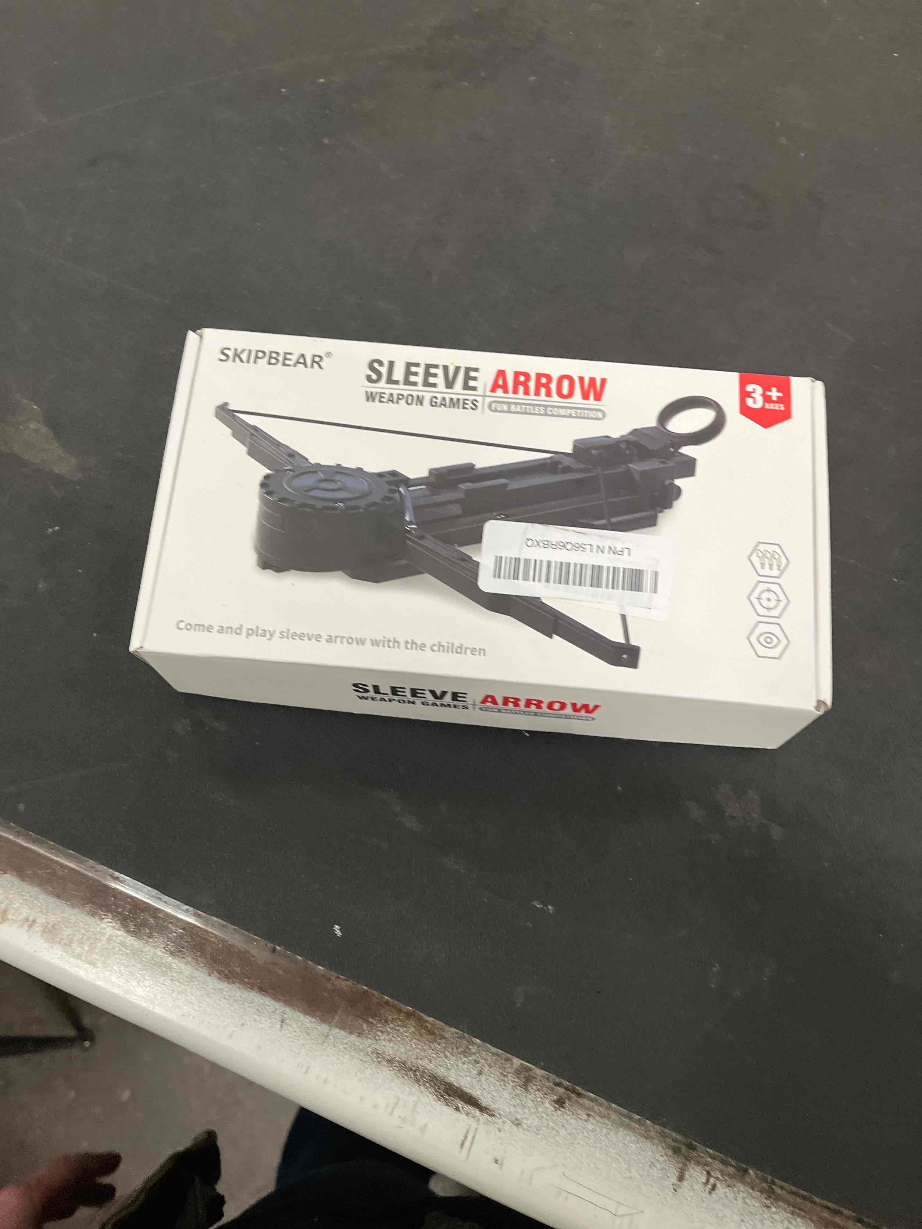 Condition photo showing Good Condition for Hidden Blade Role Playing Weapon Props 1:1 Hidden Blade, Hidden Blade, Edward Kenway Hidden Sword Hidden Blade Toy Flag-c