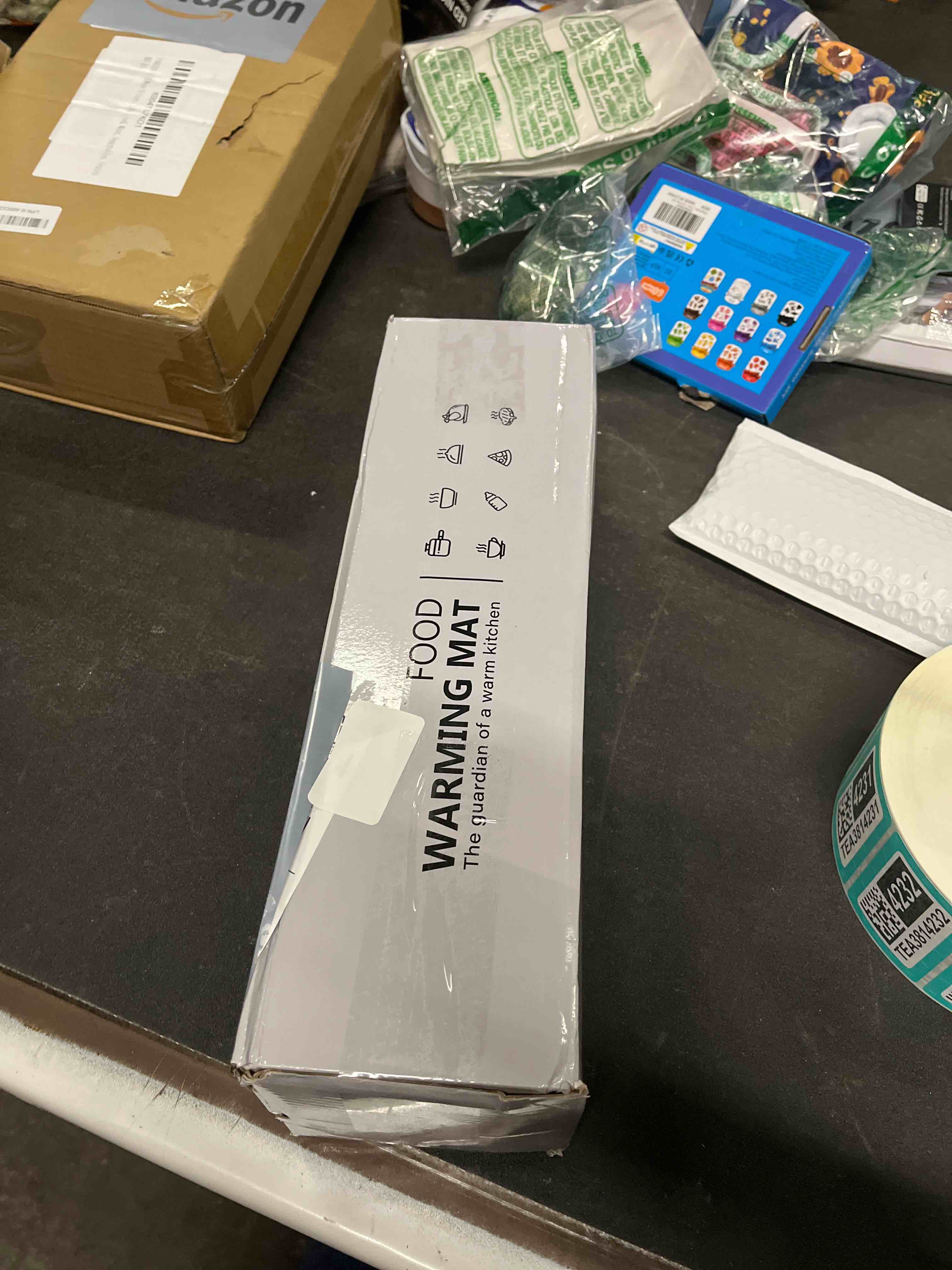 Condition photo showing Good Condition for Food Warming Mat with Heat-Resistant Pad, 26X15 Inch, 6-Level Temp 6-Hour Timer, Child Lock Safety,Food Warmer Chafing Dishes for Buffet. Warm White 26x15 Inch