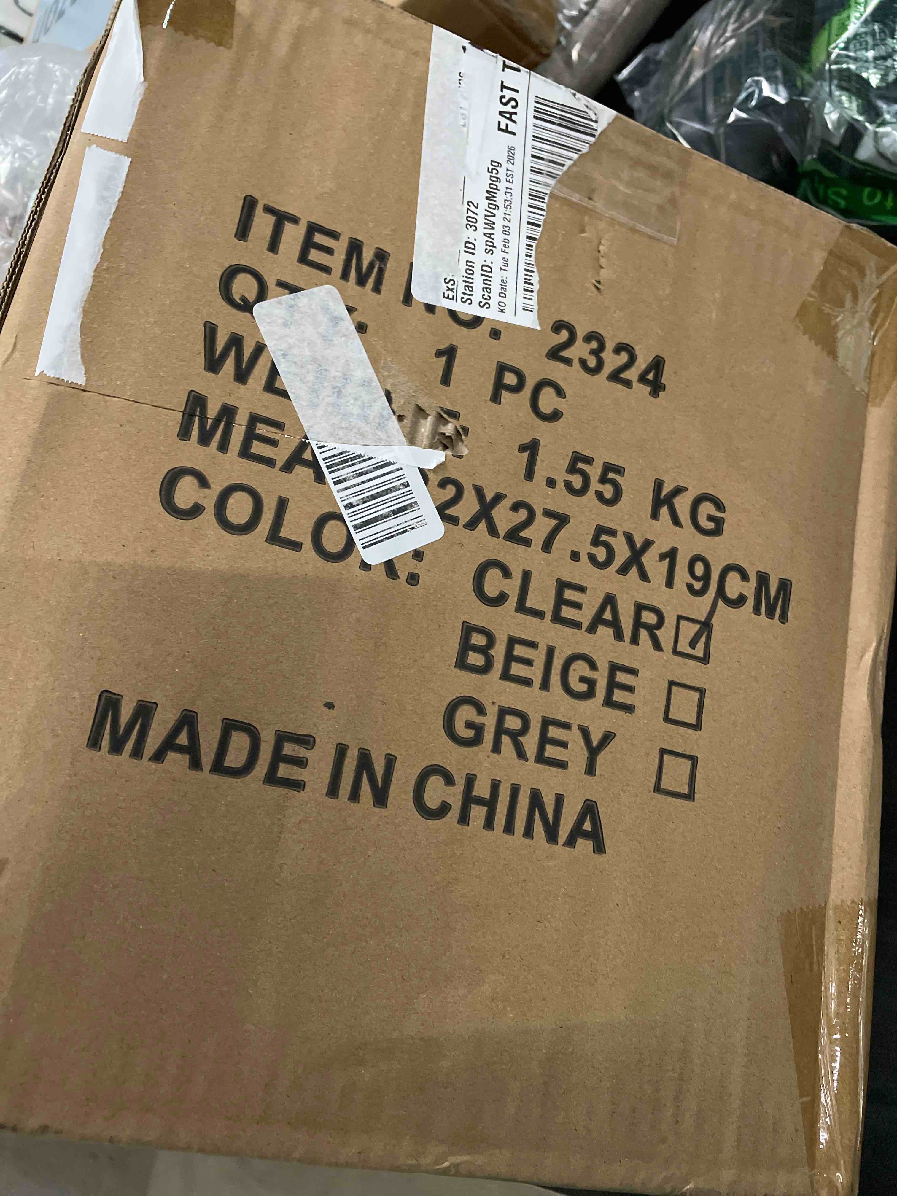 Condition photo showing Good Condition for Gagee Bread Box for Kitchen Countertop,Acrylic Bread Storage Container for Homemade Bread,Cookies, Bagels, Muffins, Bread Holder with Roll Top Lid,Clear