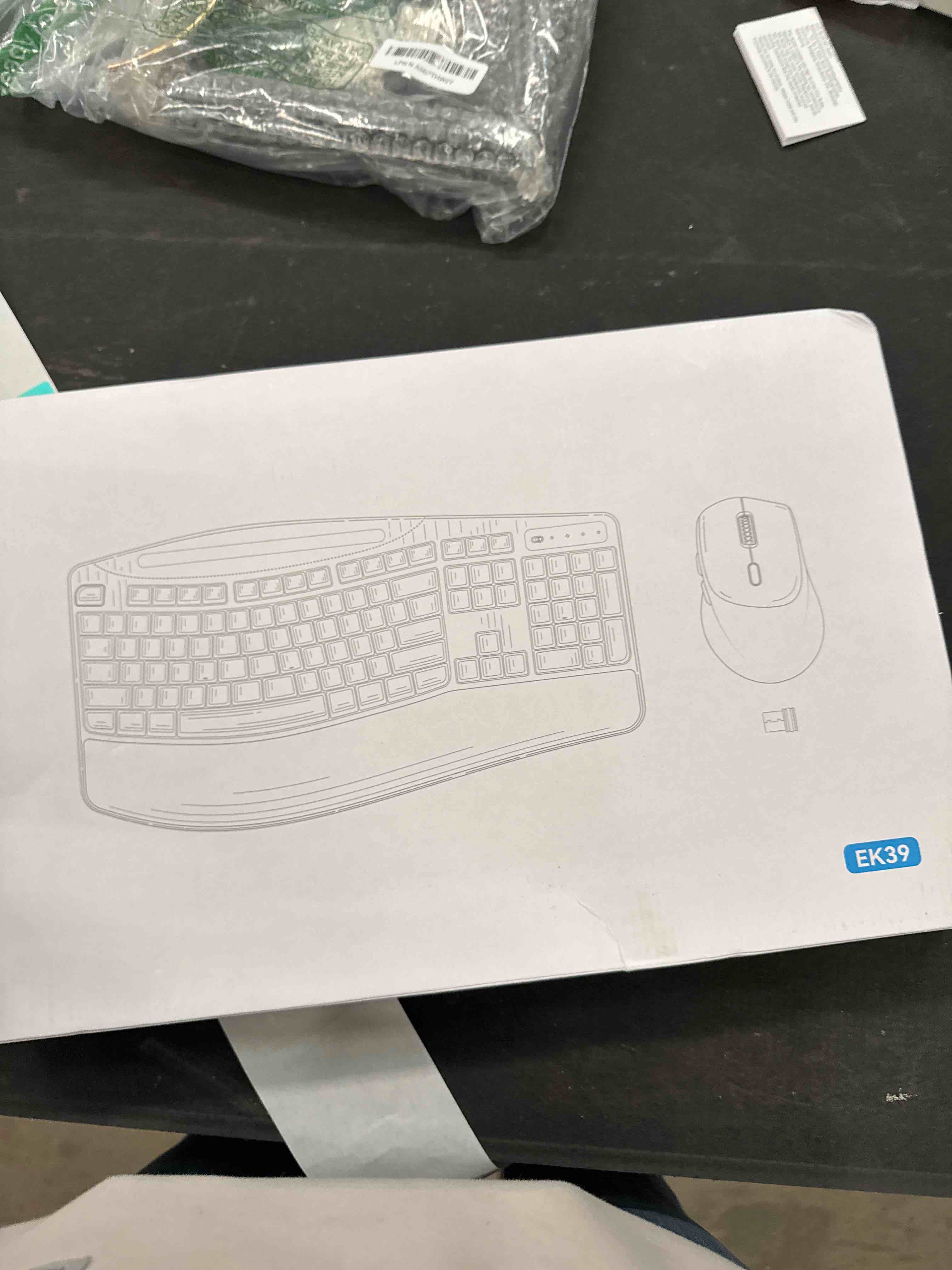 Condition photo showing Good Condition for Wireless Keyboard and Mouse Combo, 2.4G Full Size Wave Keys Ergonomic Keyboard with Wrist Rest, Phone Holder, 3-Level DPI Wireless Silent Mouse with 6-Buttons, for Windows, Mac OS, Laptop, PC (Black)