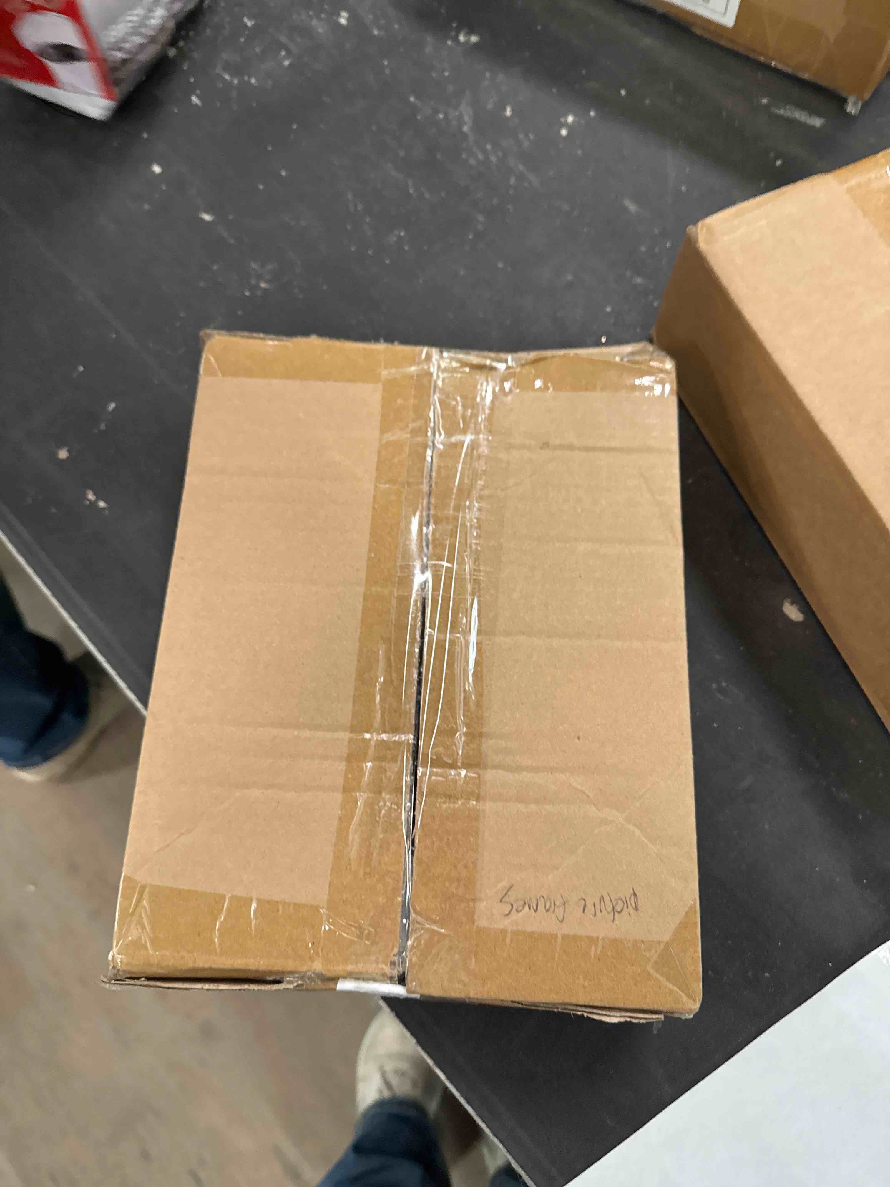 Condition photo showing Good Condition for PACEWALKER for Toyota Sienna Car Trash Can Modification Waterproof in- Trash can Row Cup Holder Design for Toyota Sienna 2021-2025 Accessorie Blackwoodgrain