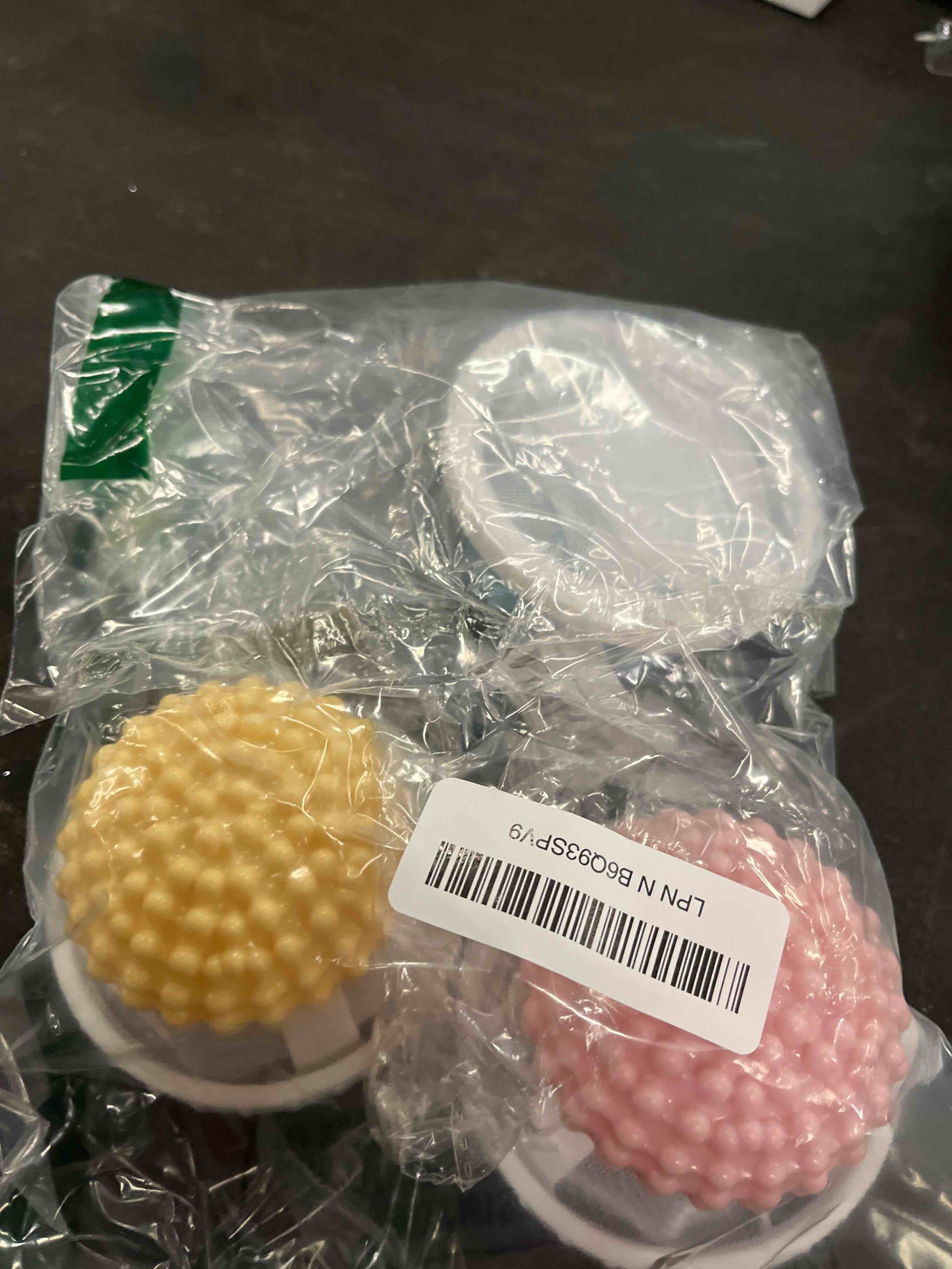 Condition photo showing Good Condition for 3Pcs-Pet Hair Remover for Laundry,Floating Hair Filtering Mesh Remova, 2024 New Washing Machine Hair Catcher,Dog Hair Remover for Laundry (30)