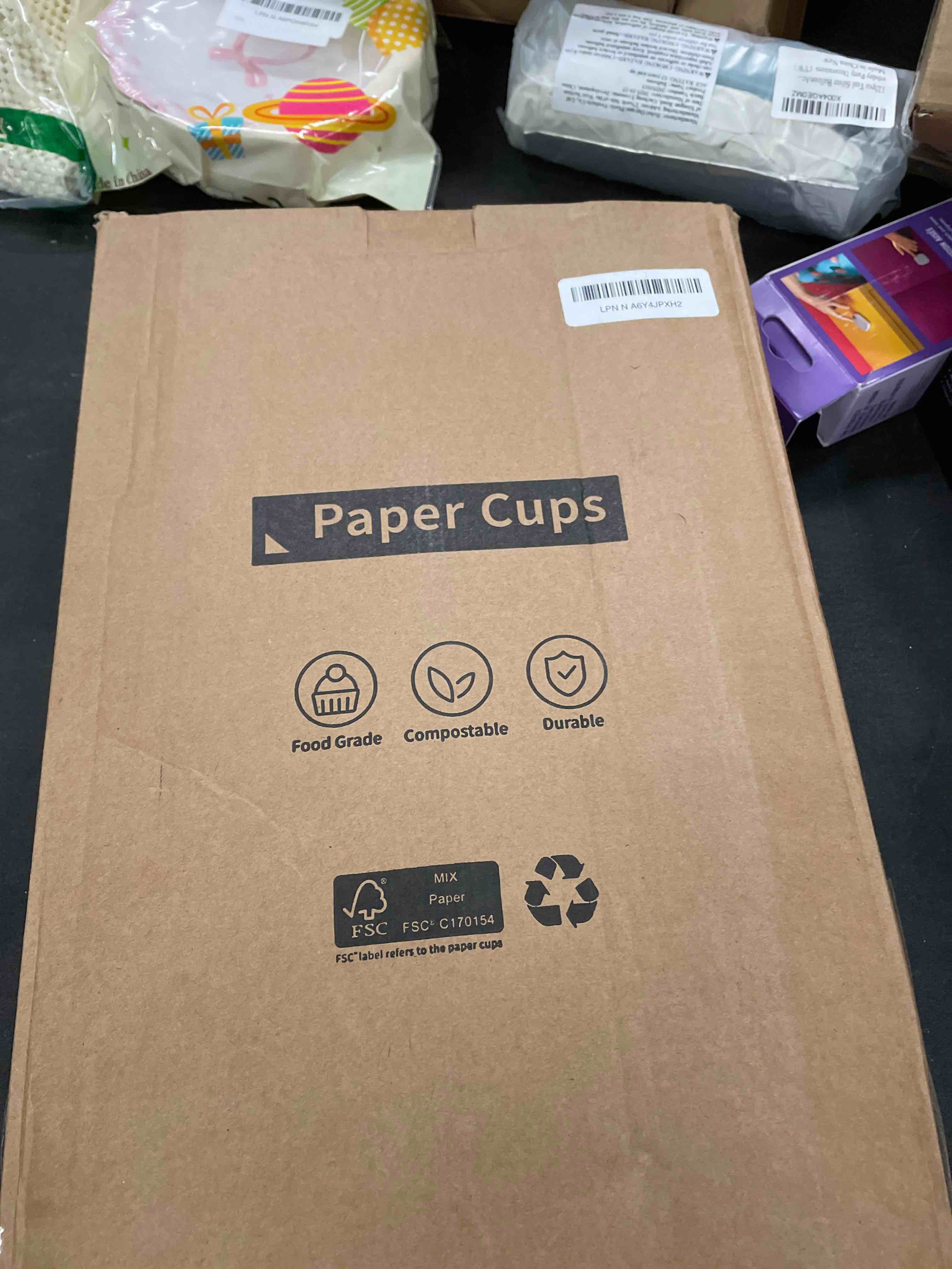Condition photo showing Good Condition for YEEHAW 100 Pack 16 oz Disposable Coffee Cups with Lids, Heat & Leak-proof Paper Cups, to Go Coffee Cups for Hot & Cold Beverage White-100 16oz