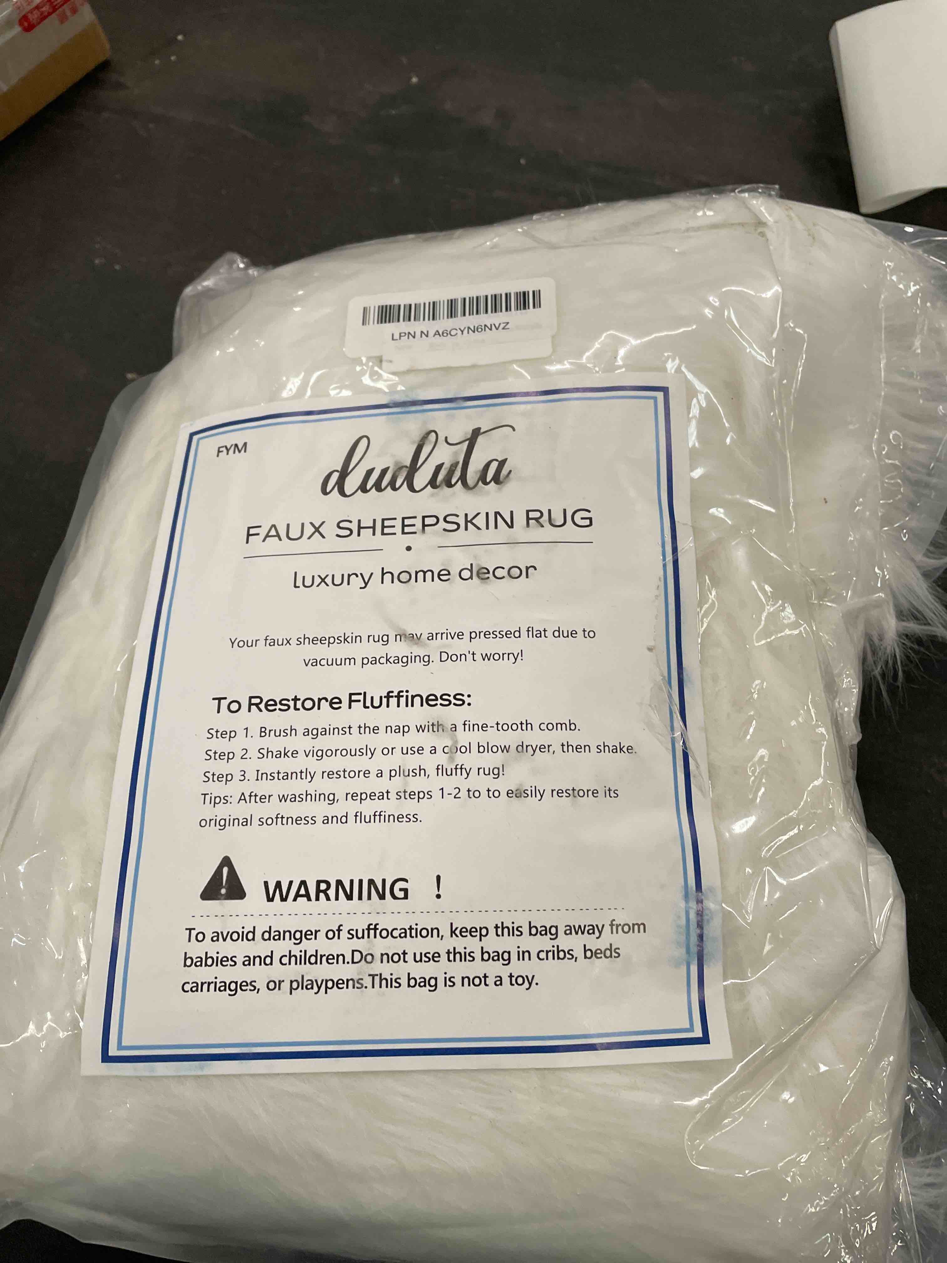 Condition photo showing Good Condition for duduta White Faux Sheepskin Throw Rug 2x3 ft, Fluffy Shag Fur Chair Cover Small Bedside Dorm Rug Non Slip Washable White 2' x 3'