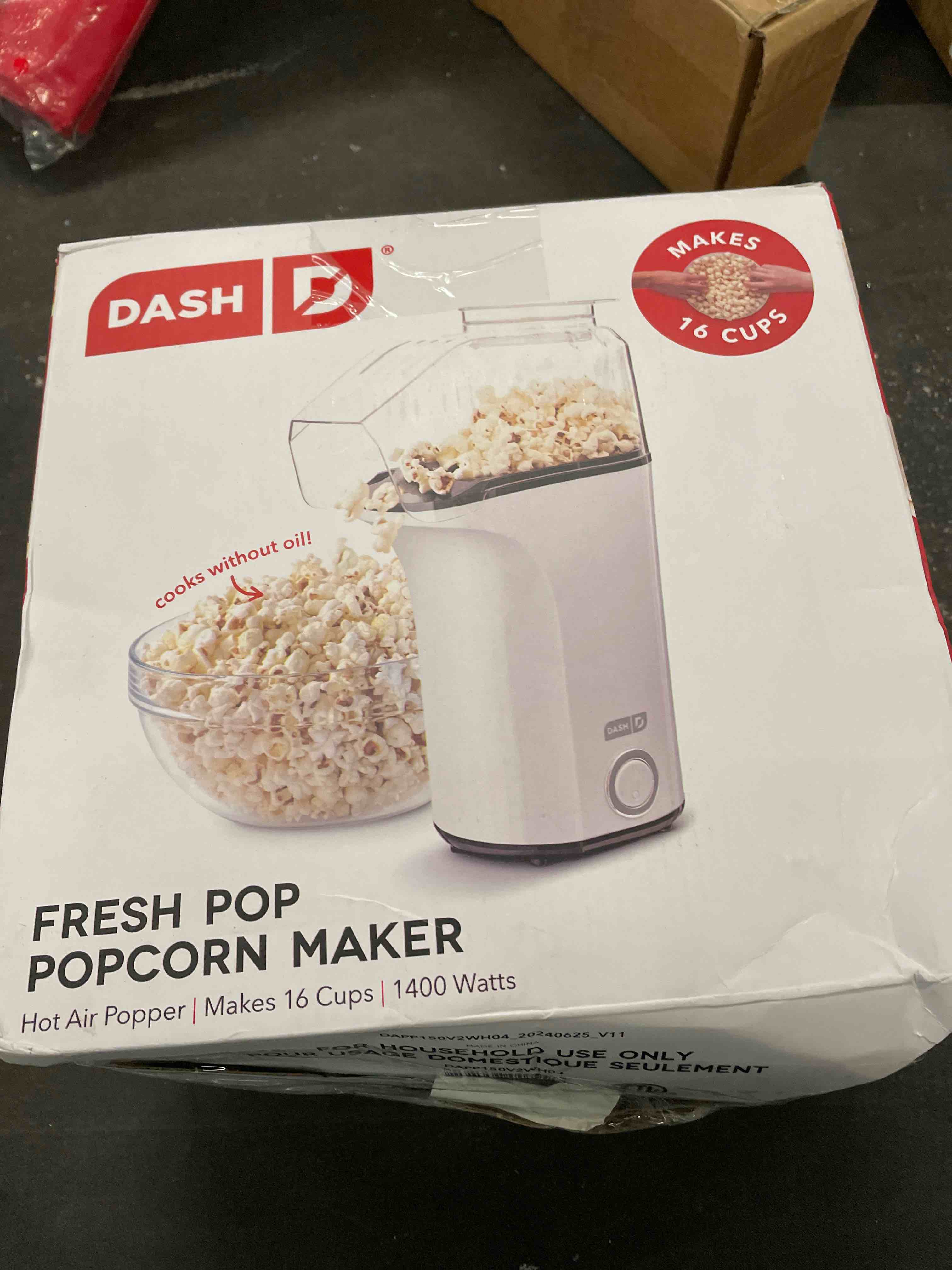 Condition photo showing Good Condition for Dash Fresh Pop Popcorn Maker - Oil-Free, Air Popcorn Popper - With Measuring Cup & Recipe Guide - Perfect for Movie Nights - 16 Cups, White White 16 cups