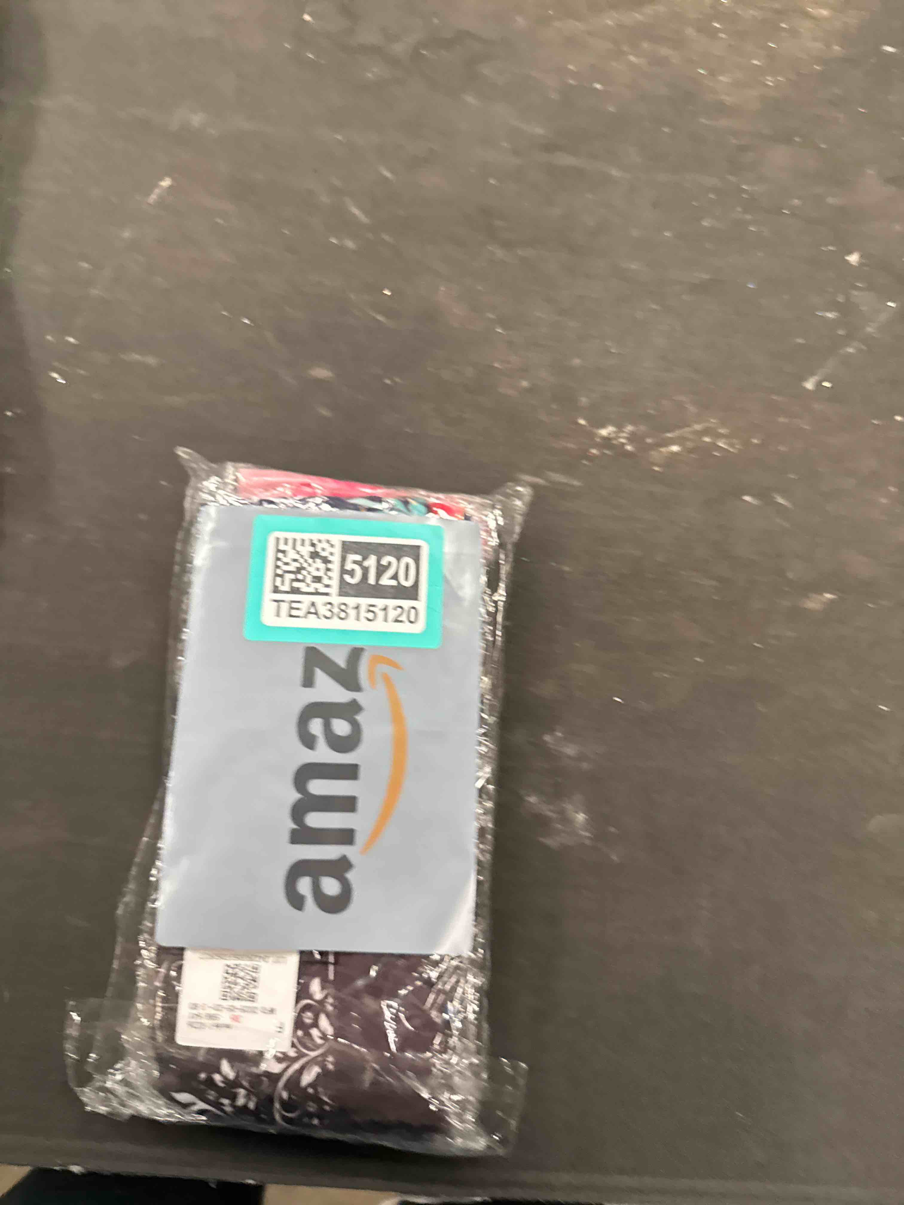 Condition photo showing Good Condition for Jeiento Bible Covers Pack of 6 Book Covers Easy Apply Stretchable Book Cover for Adult Teenager Kids