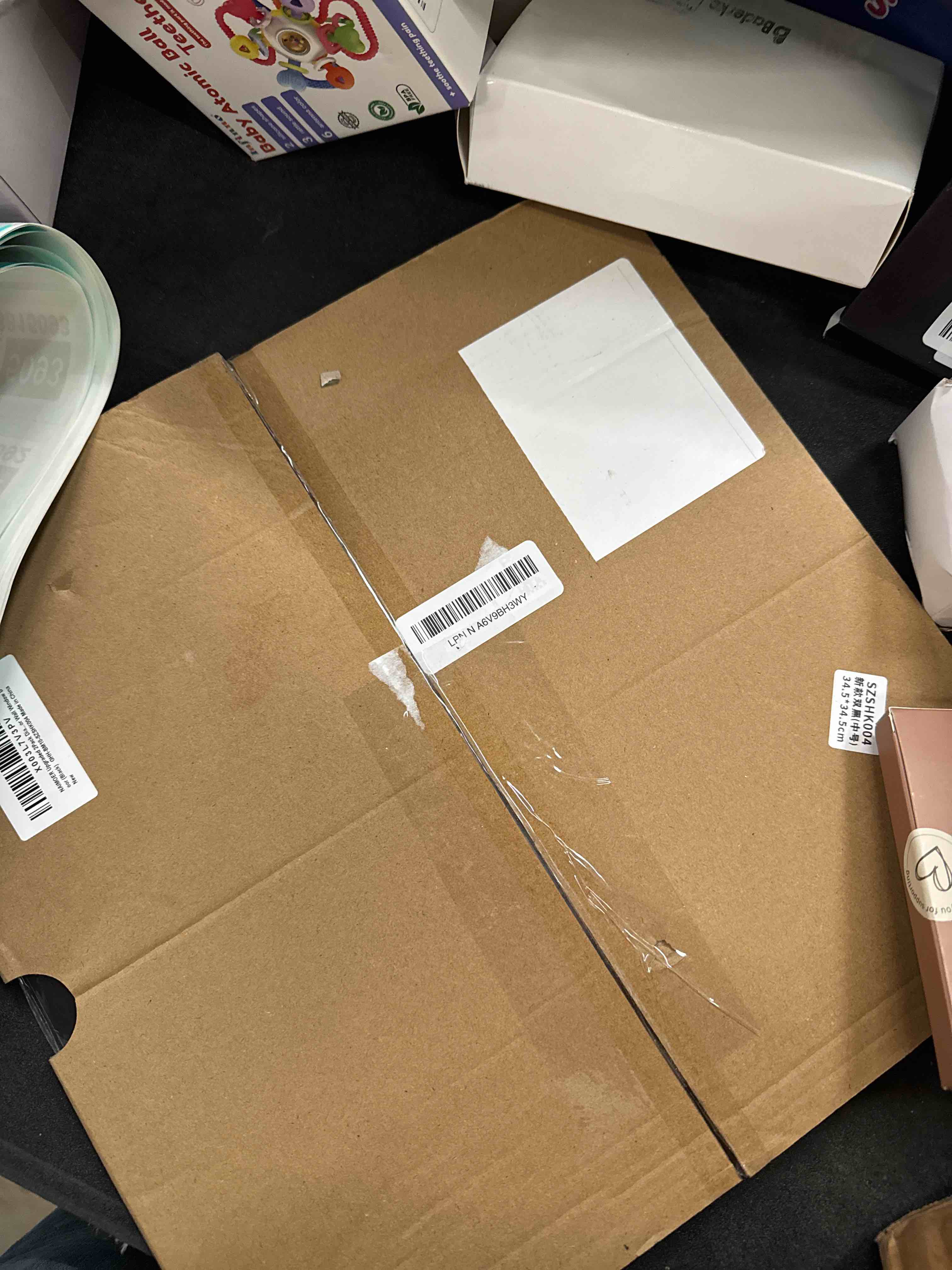 Condition photo showing Good Condition for NAIMOER Upgraded 2Pack Diamond Painting Frames, Frames for 35x35cm Diamond Painting Canvas, Magnetic Diamond Art Frame Self-Adhesive, Diamond Painting Frames with Hooks for Wall Window Door (Black) 35x35cm-Black