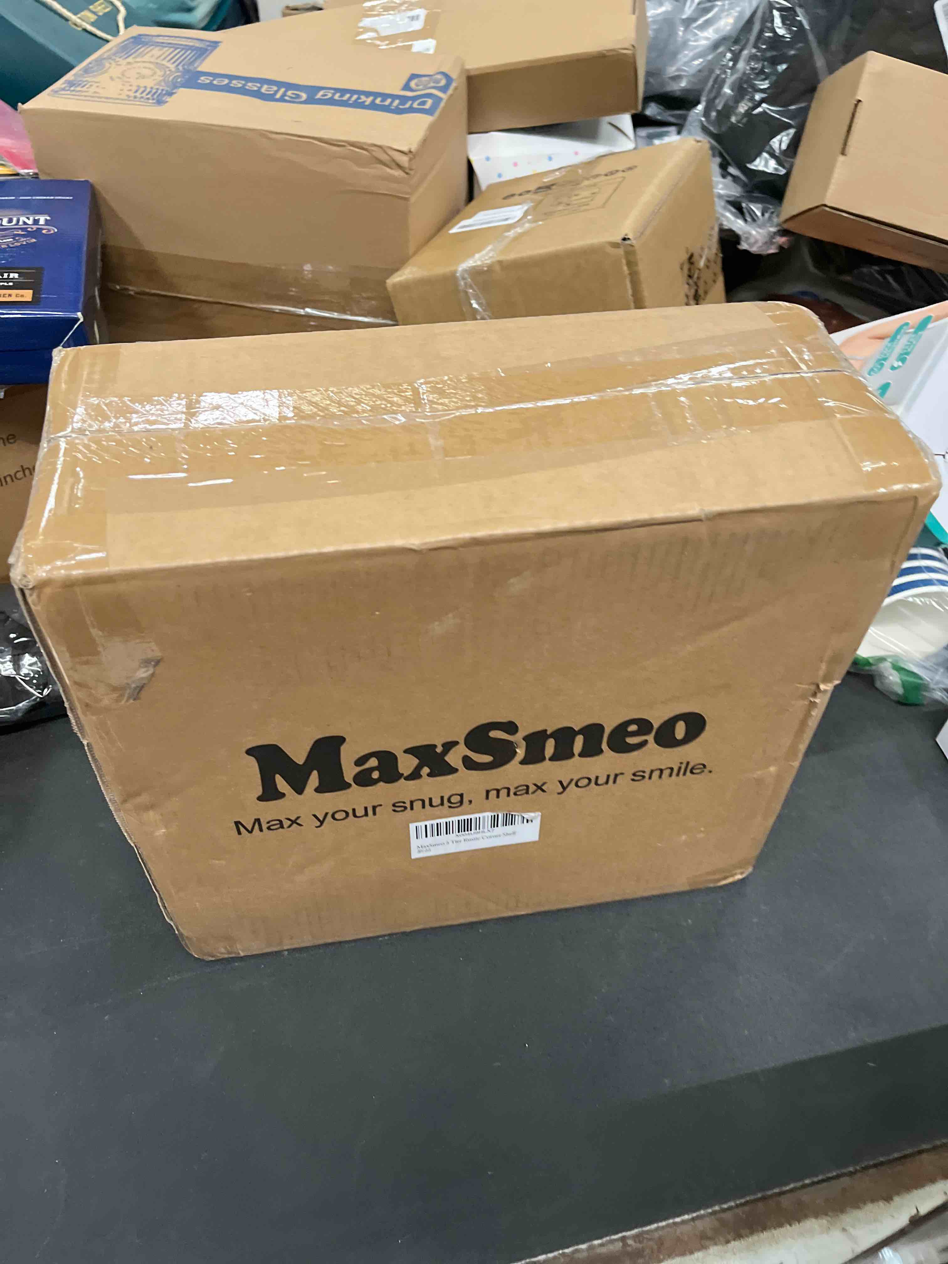 Condition photo showing Good Condition for MaxSmeo Corner Shelf, 5-Tier Corner Bookshelf for Small Spaces, Stylish Corner Storage Display Shelv