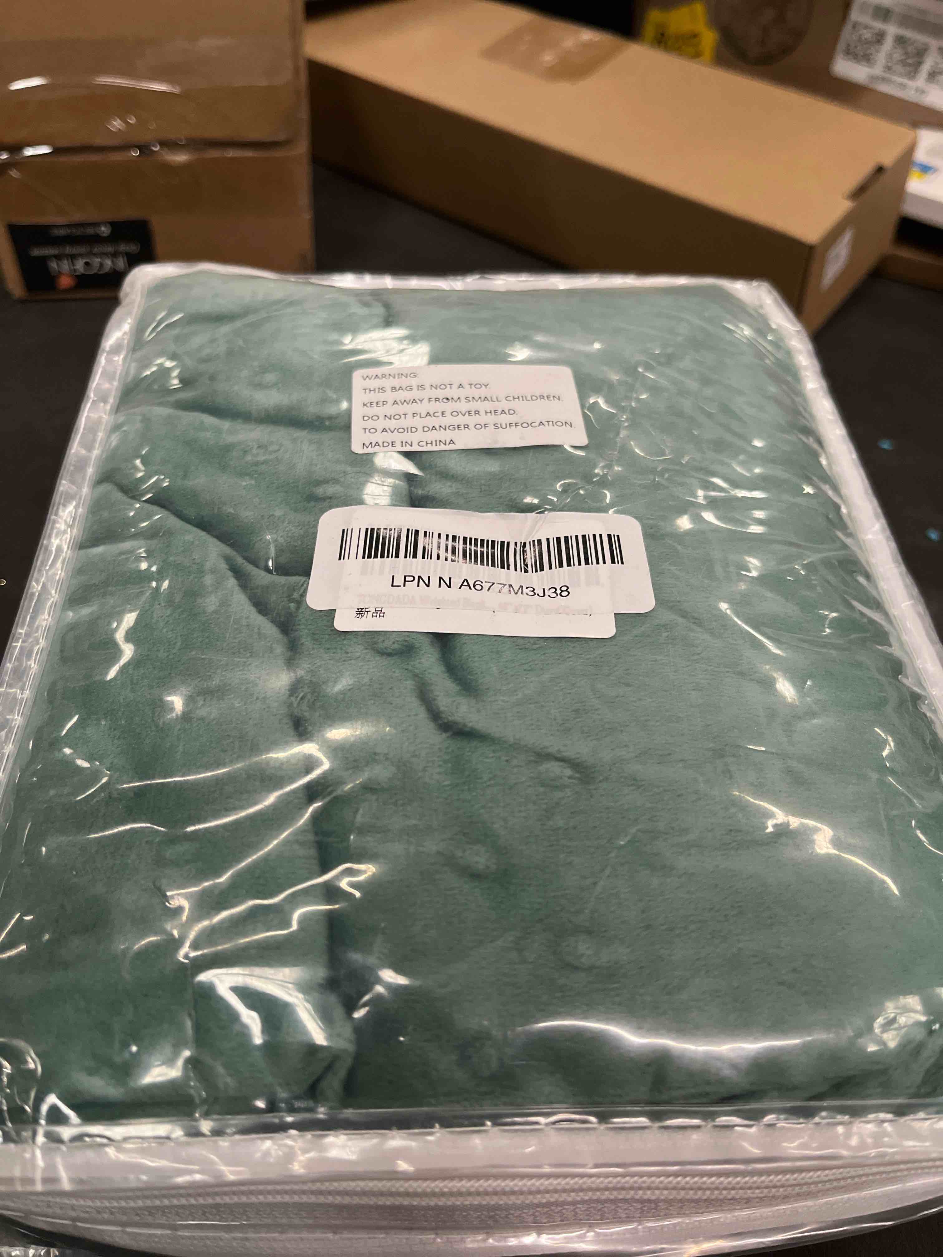 Condition photo showing Good Condition for Acdyion Weighted Blankets Removable Duvet Cover for Adults Twin Size (48"x72"),Heavy Blanket Duvet C