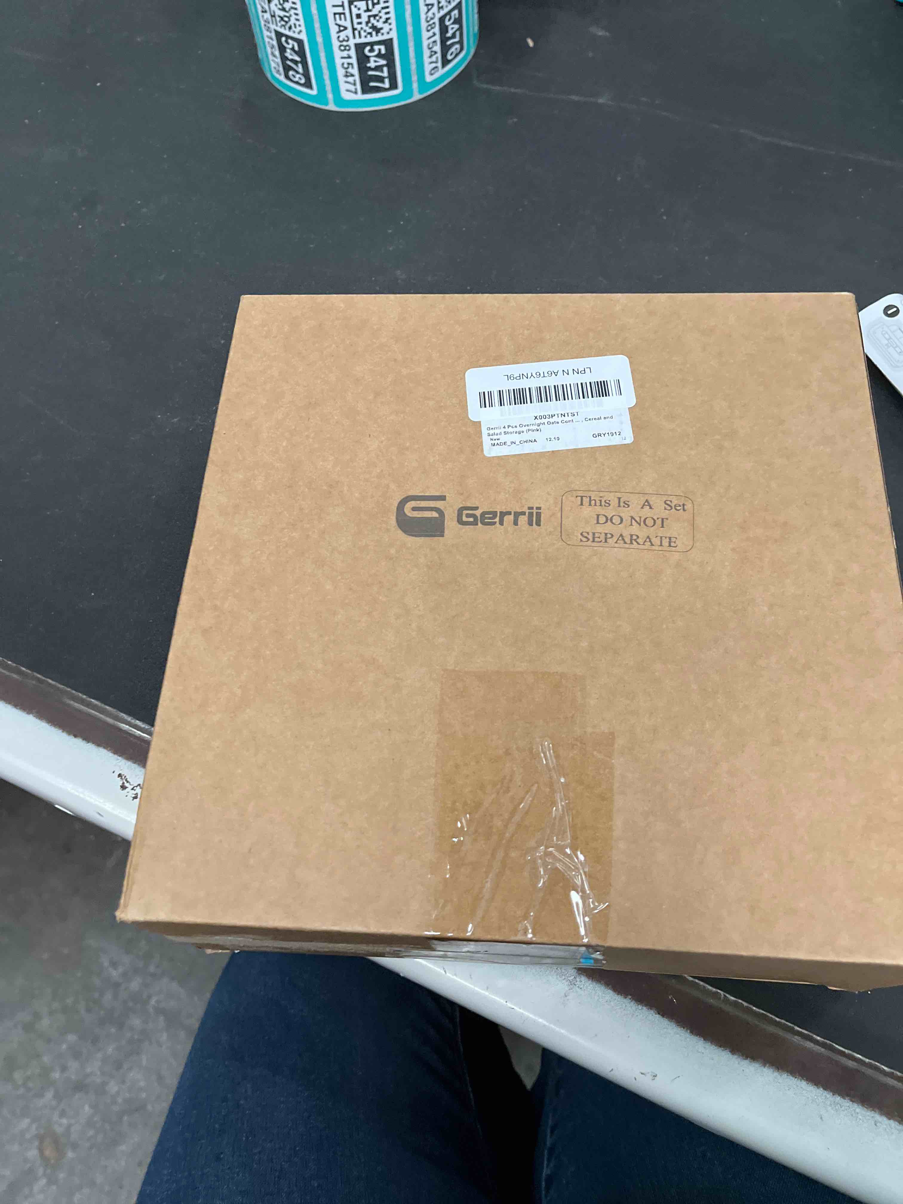 Condition photo showing Good Condition for Gerrii 4 Pcs Overnight Oats Container with Lids and Spoons, 20 oz Plastic Overnight Oats Jars Large Capacity Airtight Yogurt Container for Milk, Fruit, Cereal and Salad Storage (Pink)