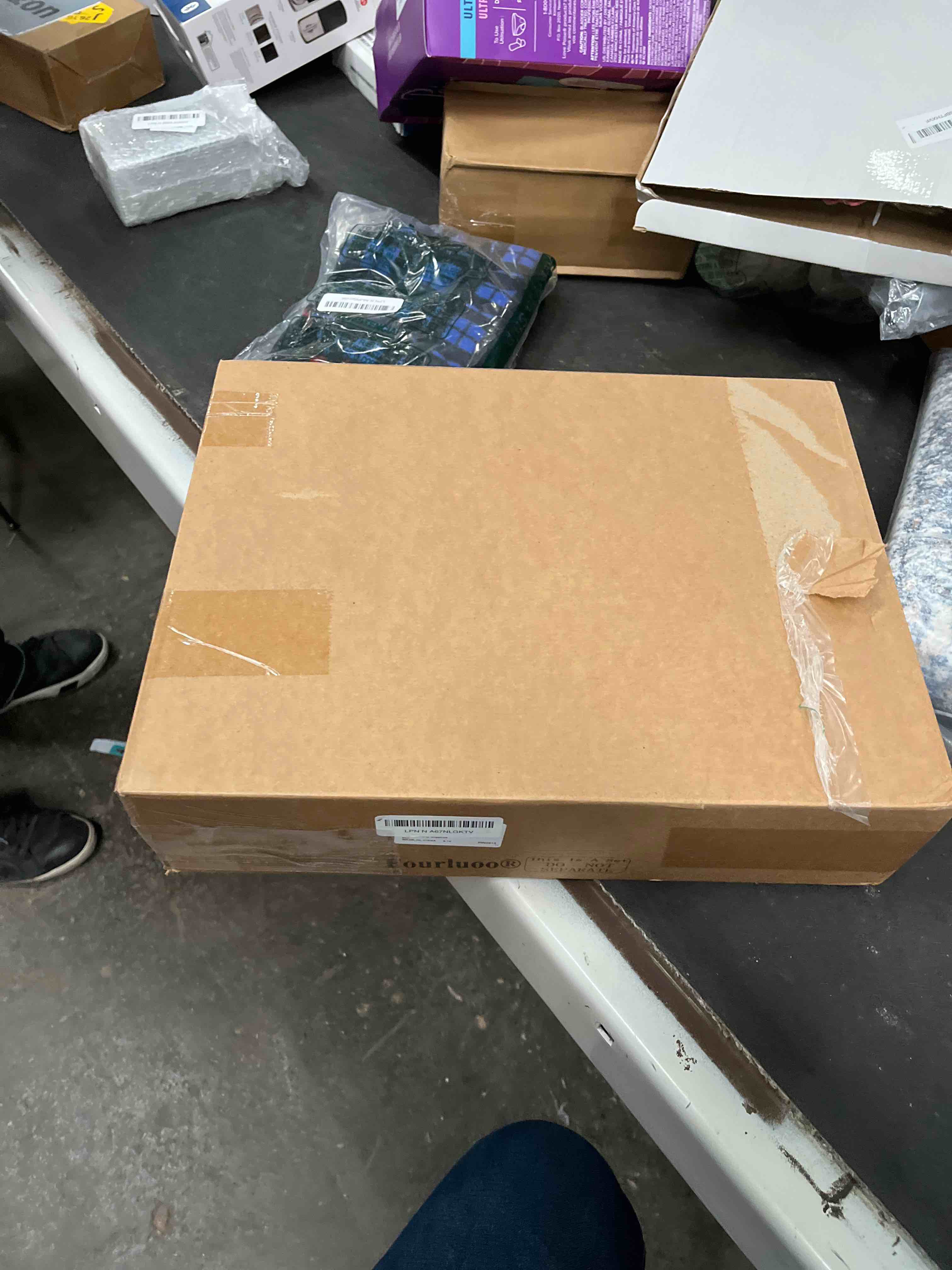 Condition photo showing Good Condition for Fourluoo 12 Pack Pink Bow Facial Tissues Cube Boxes 600 Sheets 3 Ply Small Square Face Tissues Bulk 