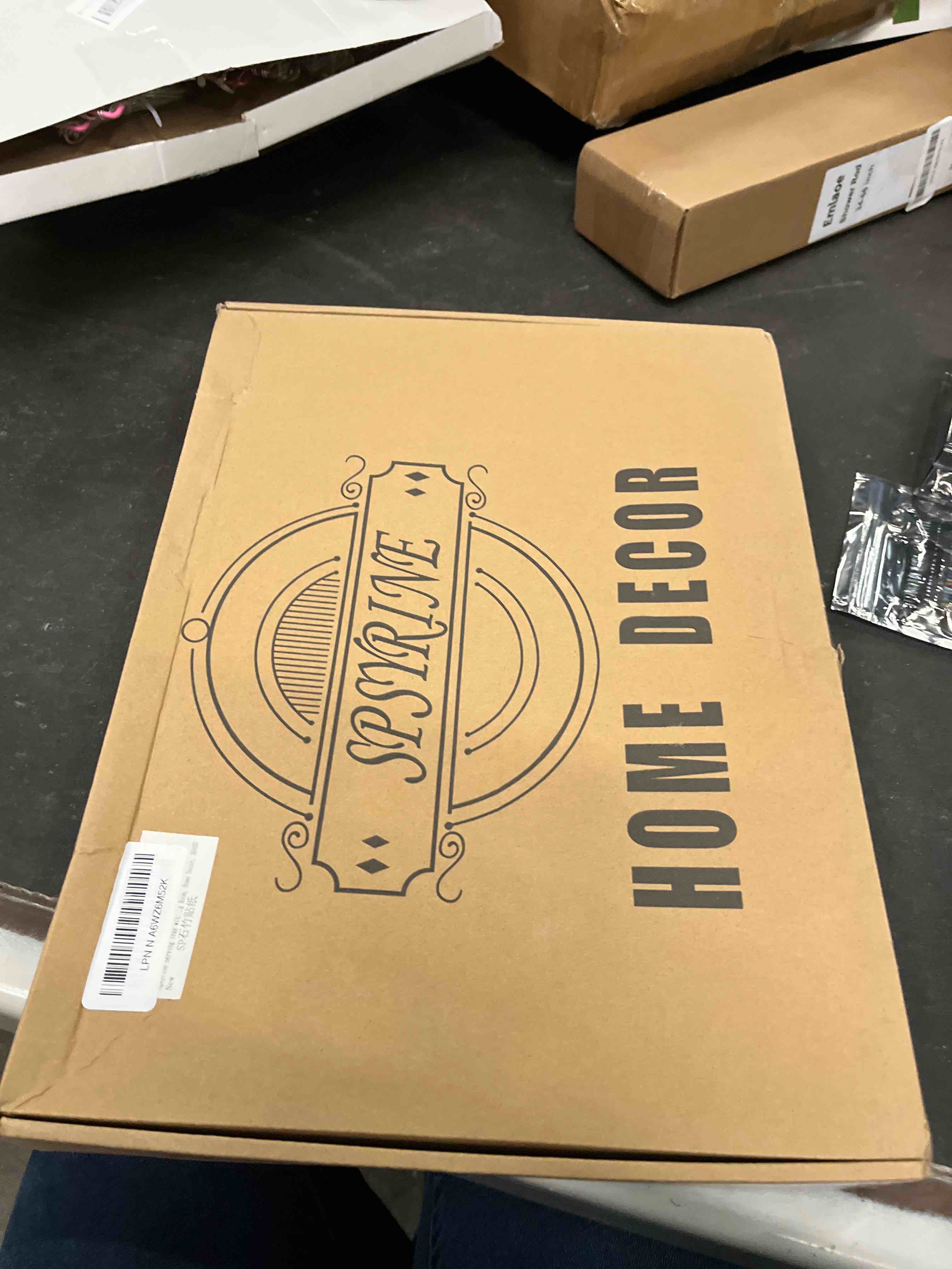 Condition photo showing Good Condition for Spsyrine Serving Tray with Handles, Plastic Decorative Tray for Coffee Table, Living Room, Home Decor, Dianthus Multi D