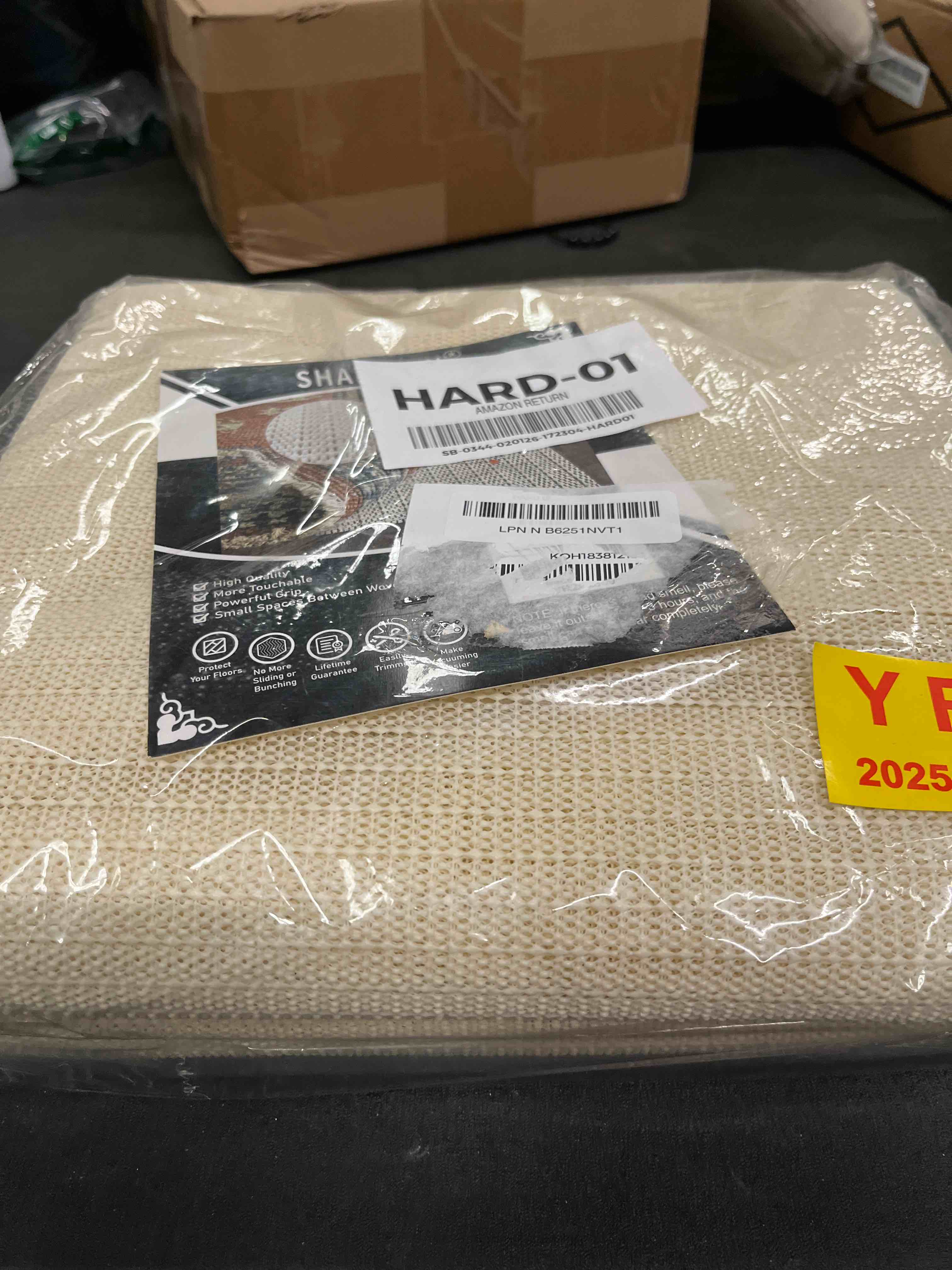 Condition photo showing Good Condition for 8x10 Non-Slip Area Rug Pad Gripper for Any Hard Surface Floors Keep Your Rugs Safe and in Place 8' x 10' (Rectangular)