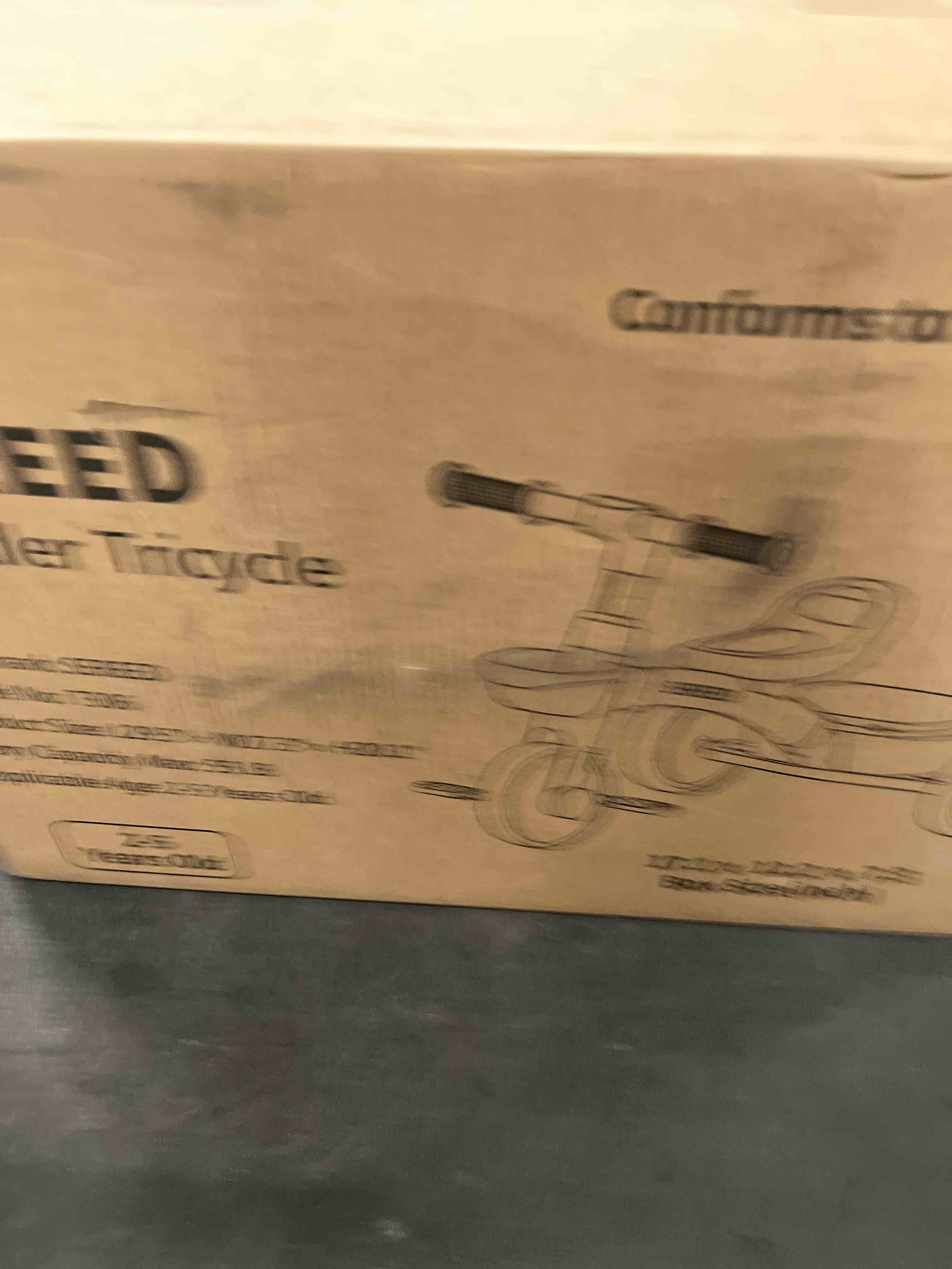 Condition photo showing Good Condition for SEREED Colorful Lighting Toddler Tricycle for 2-5 Years Old Boys, Adjustable Seat&Handlebar Trike, Removable Basket, Birthday Gift Idea for Kids Ages 2+ (Black)