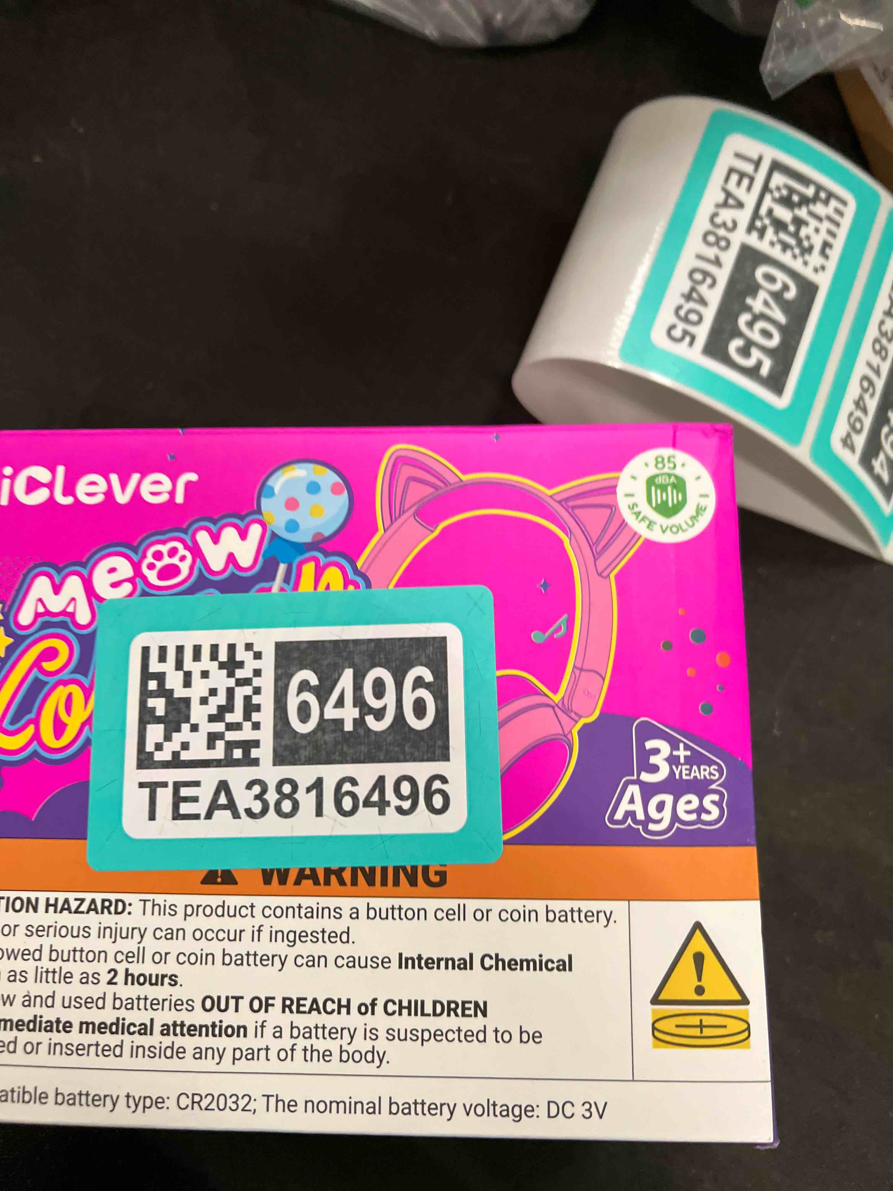 Condition photo showing Good Condition for kitty headphones 