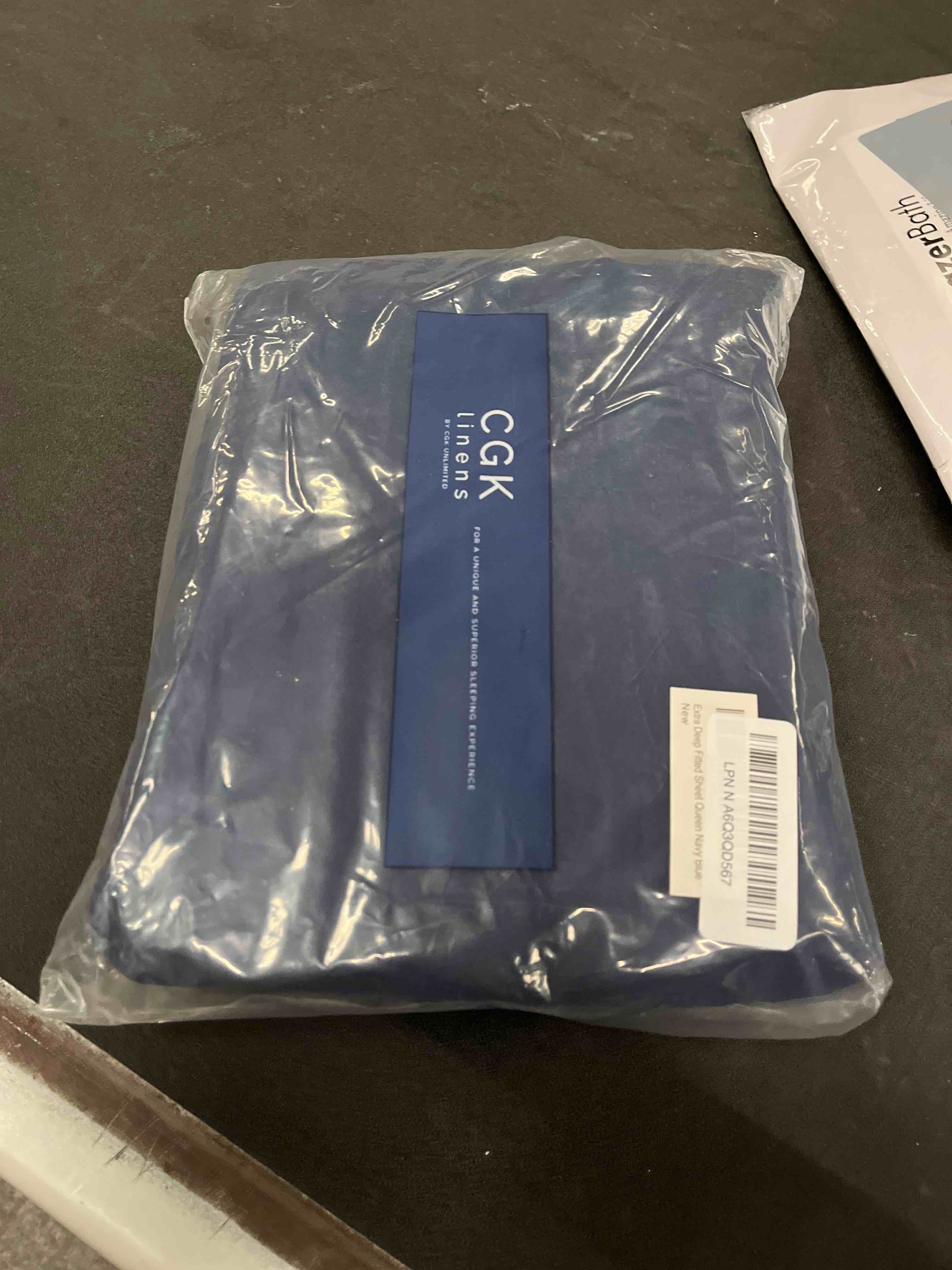 Condition photo showing Good Condition for Extra Deep Queen Fitted Sheet - Hotel Luxury Single Fitted Sheet Only - Easily Fits 18 inch to 24 inch Mattress - Ultra Soft, Wrinkle & Fade Free w/Extra Deep Pockets - Breathable & Comfy - Navy Blue Queen 24 - Navy Blue
