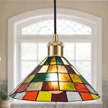 Condition photo showing Good Condition for Modern Tiffany Glass Pendant Light