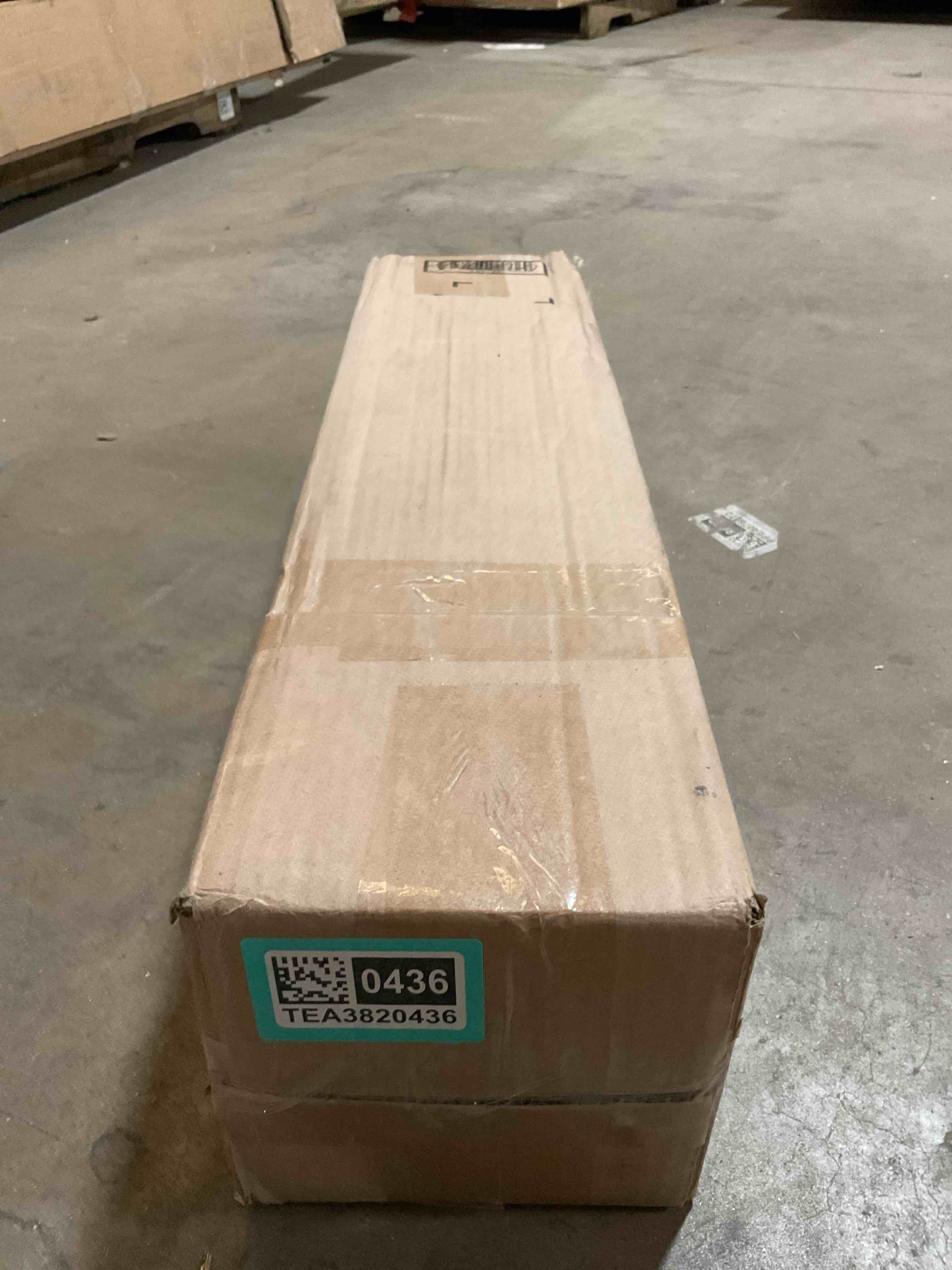 Condition photo showing Good Condition for Custom Size Anti-Slip Low Profile Berber Style Floral Cream Design Runner Rugs by Feet