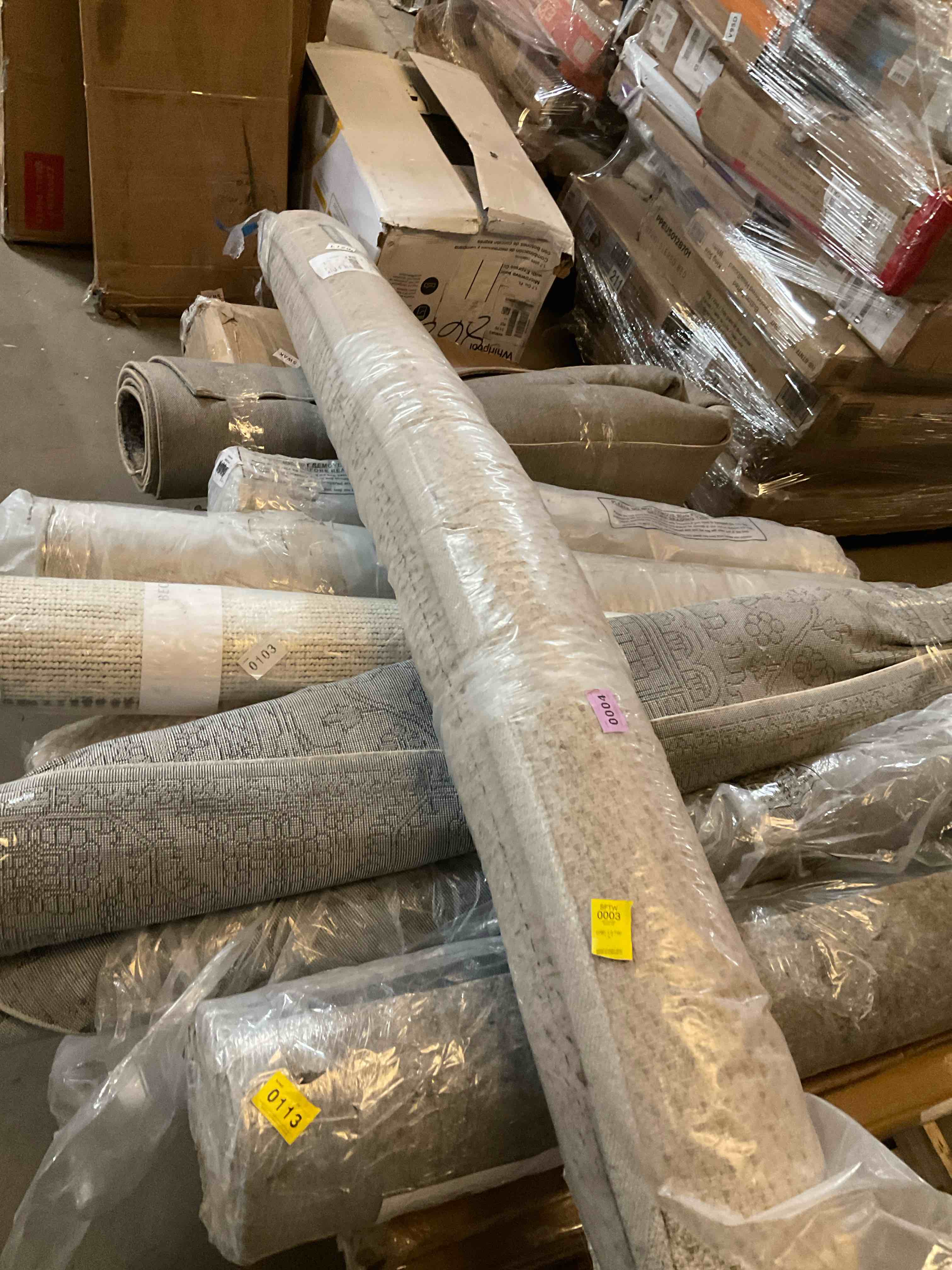 Condition photo showing Good Condition for Kierstan Natural Fiber Flat Weave Jute/Cotton Solid Color Rug in Brown