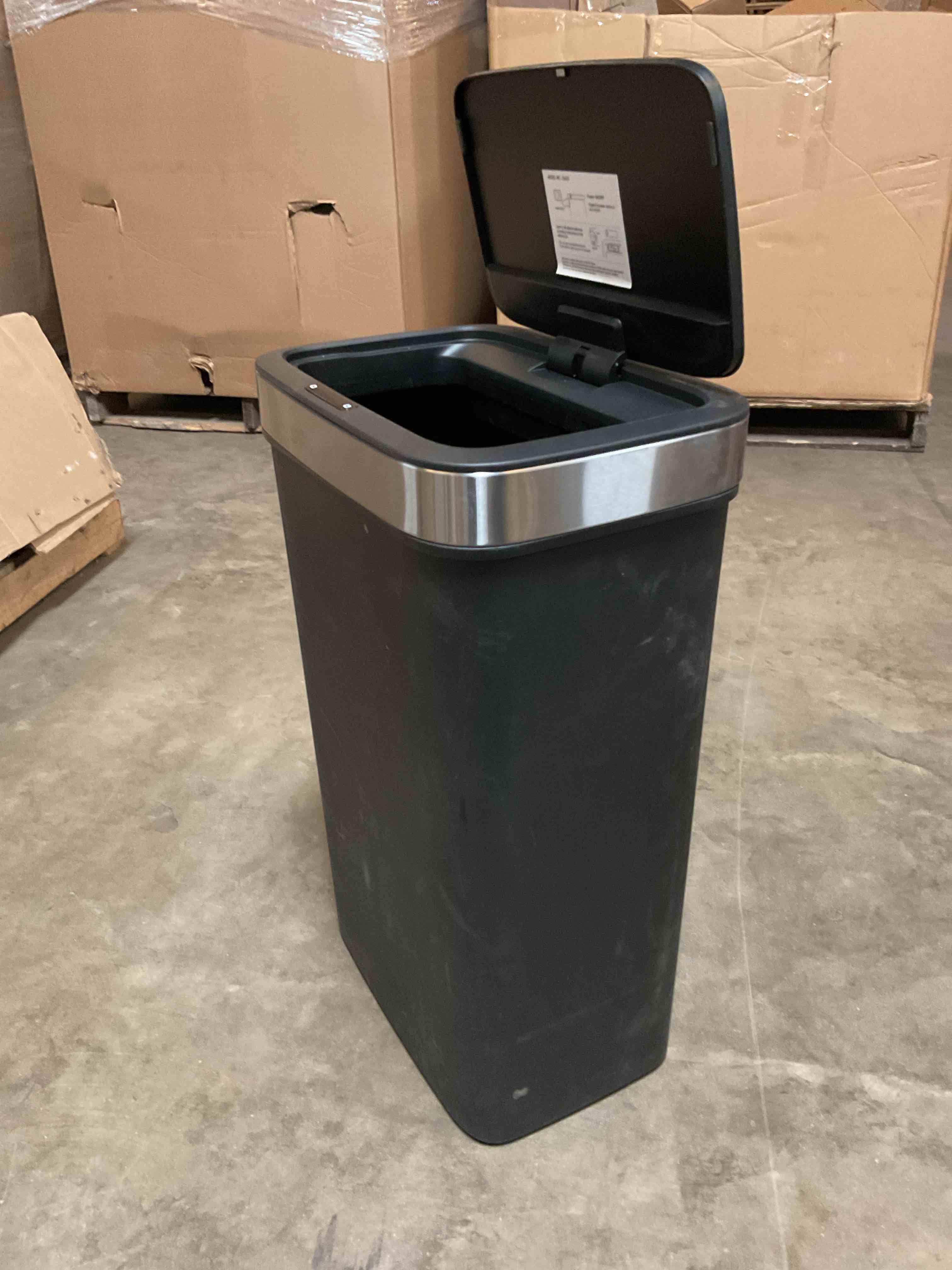 Condition photo showing Good Condition for Automatic Motion Sensor Trash Can