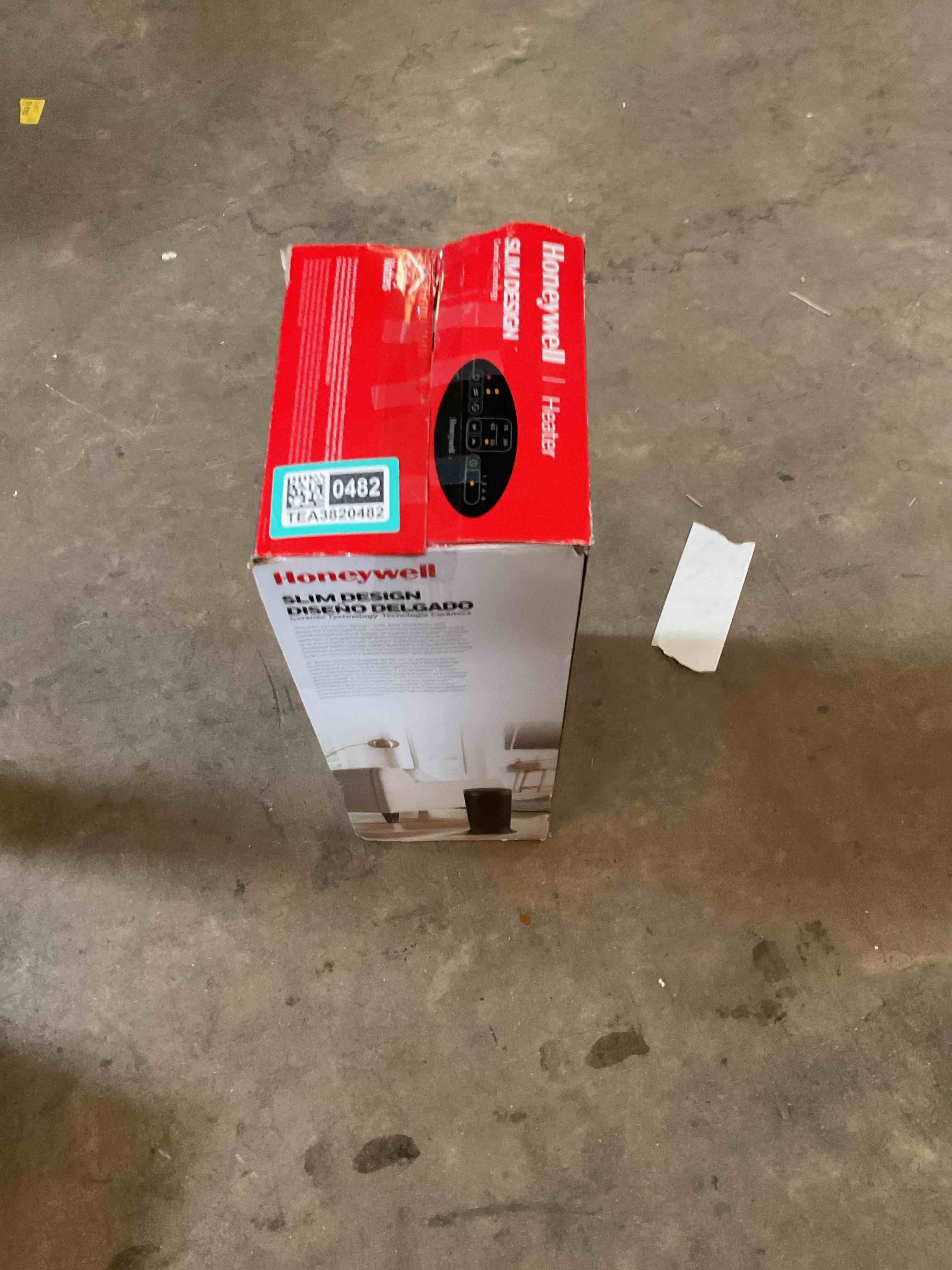 Condition photo showing Good Condition for Honeywell Slim Tower Heater