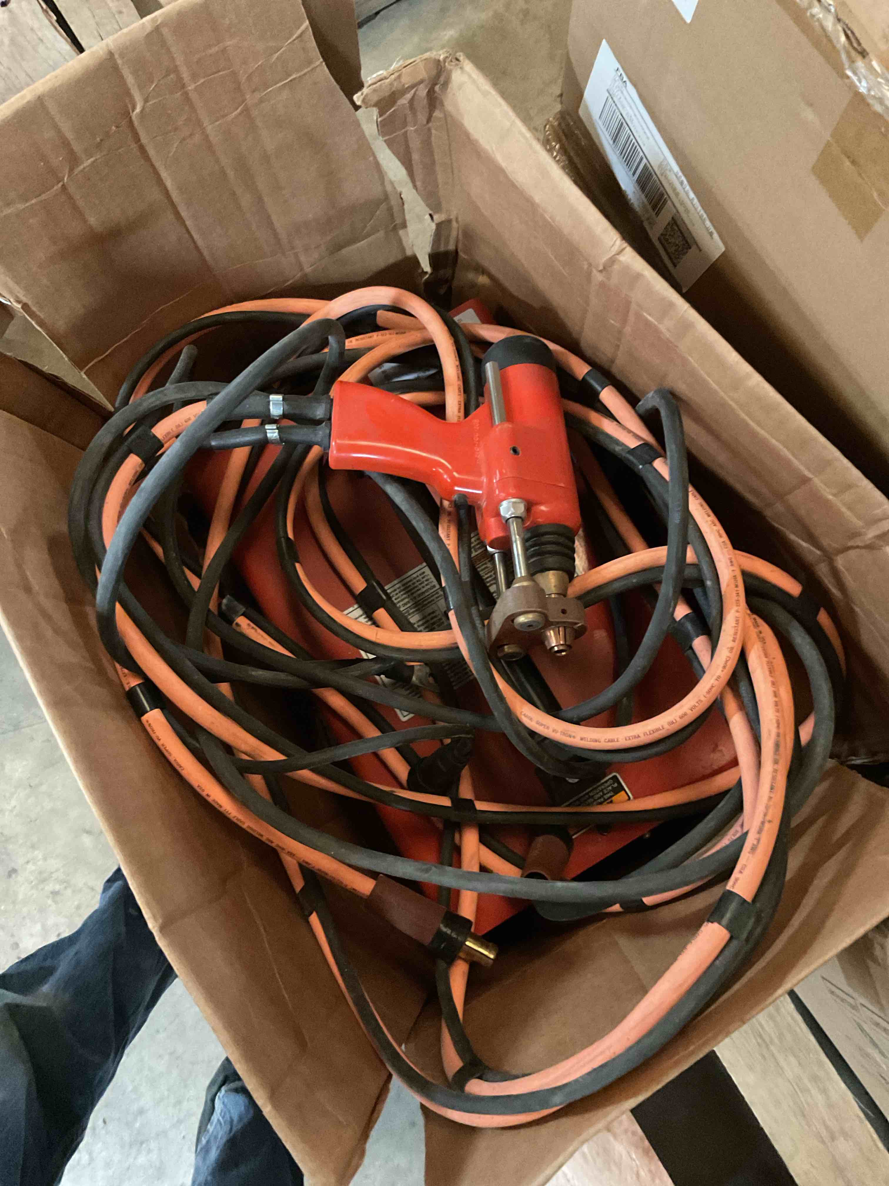 Condition photo showing Good Condition for Weld Stud Gun