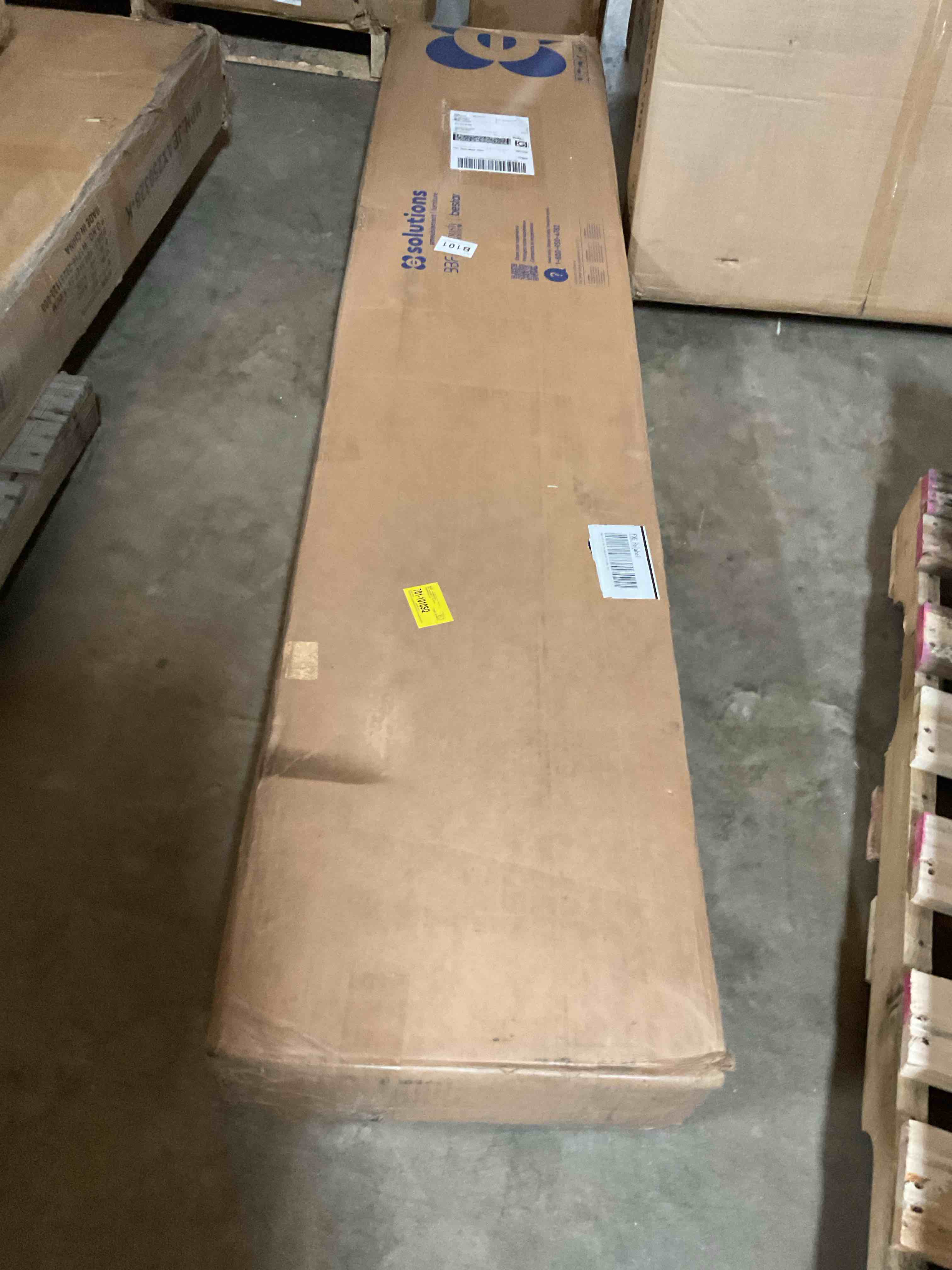 Condition photo showing Good Condition for Doyno Tall 5 Shelf Bookcase, Storage and Display Bookshelf for Home Office and Living Room