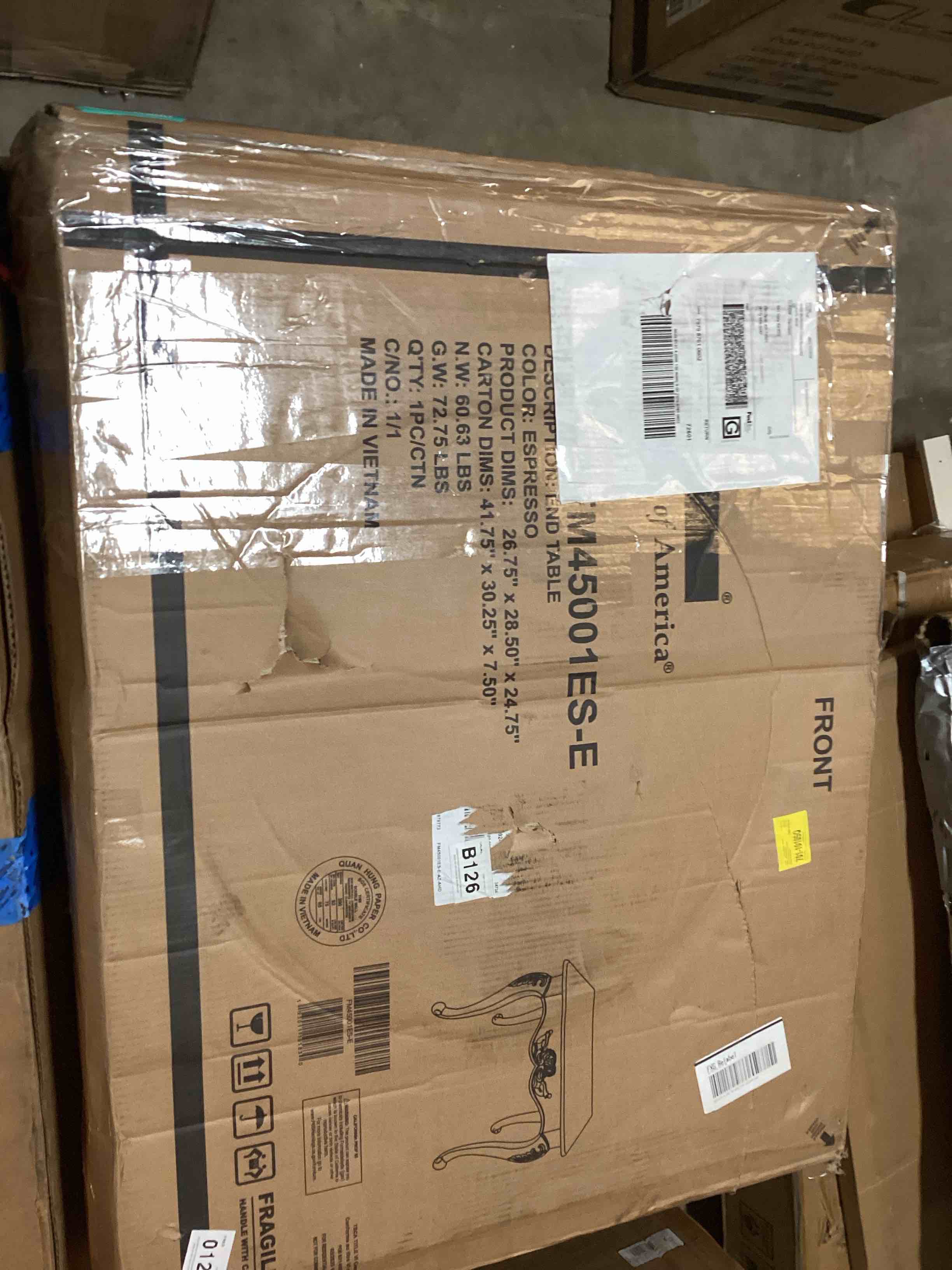 Condition photo showing Good Condition for traditional style end table