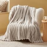 bedsure 349gsm blanket for couch - super soft cozy blankets, cute small fleece blanket, wider striped design