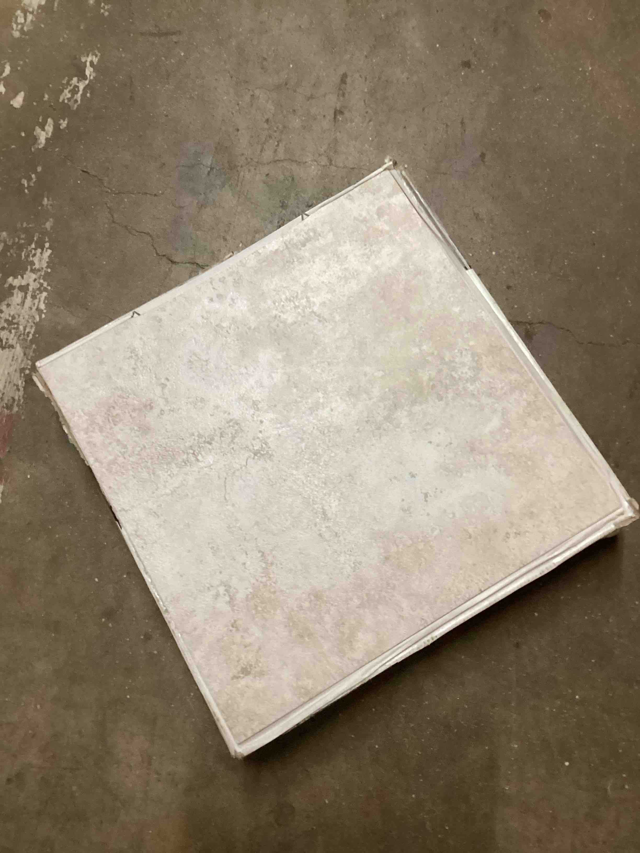 traffic master peel and stick tile