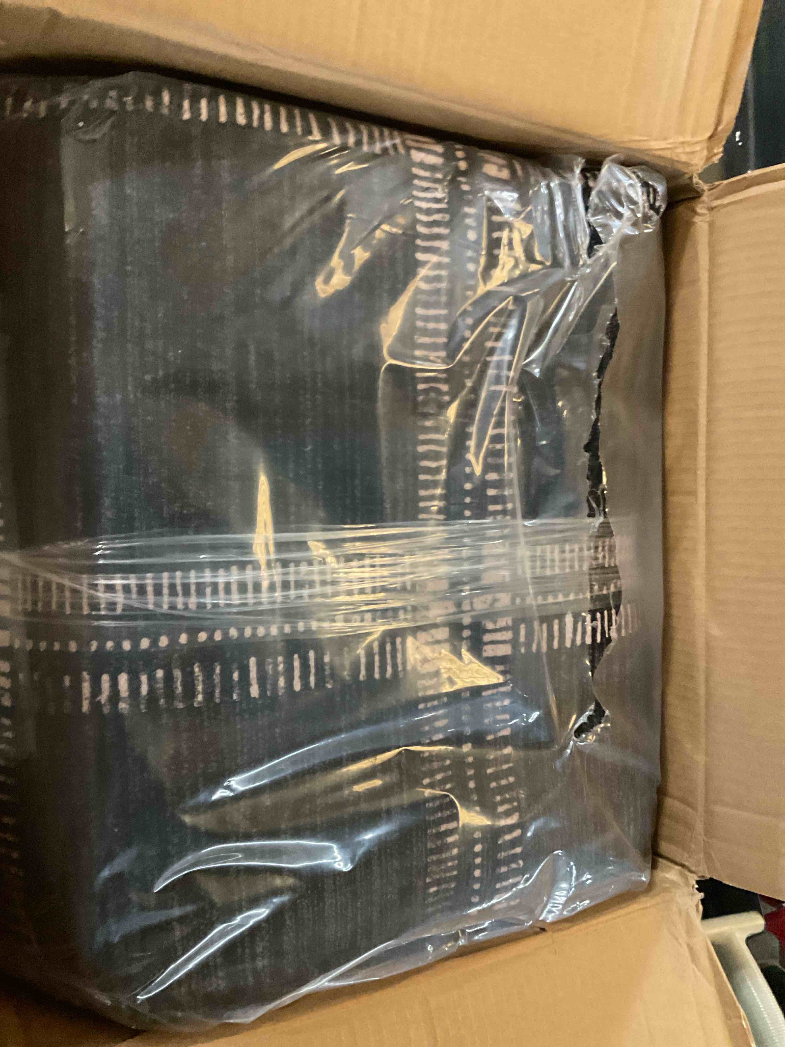 9”x12” machine washable area rug