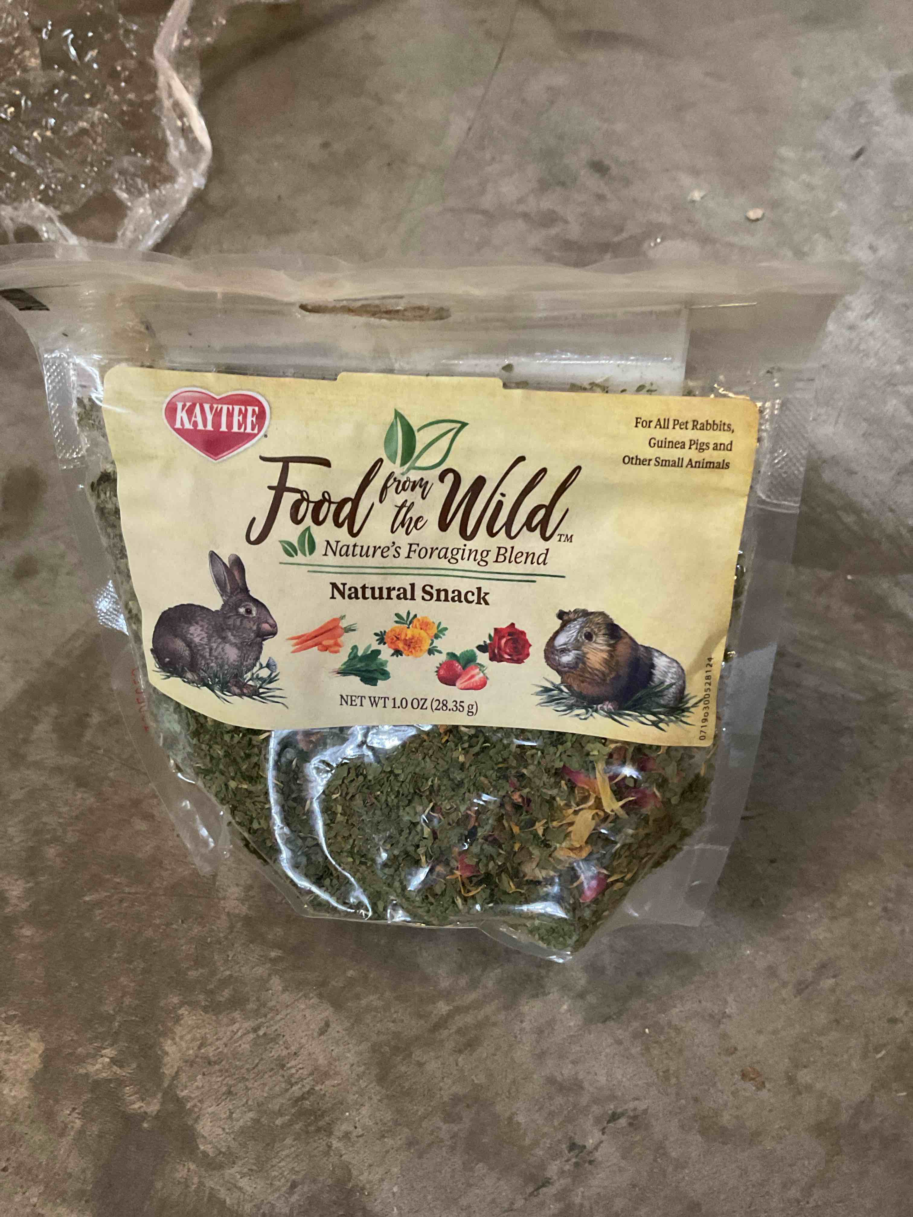 Condition photo showing Good Condition for kaytee food for the wild