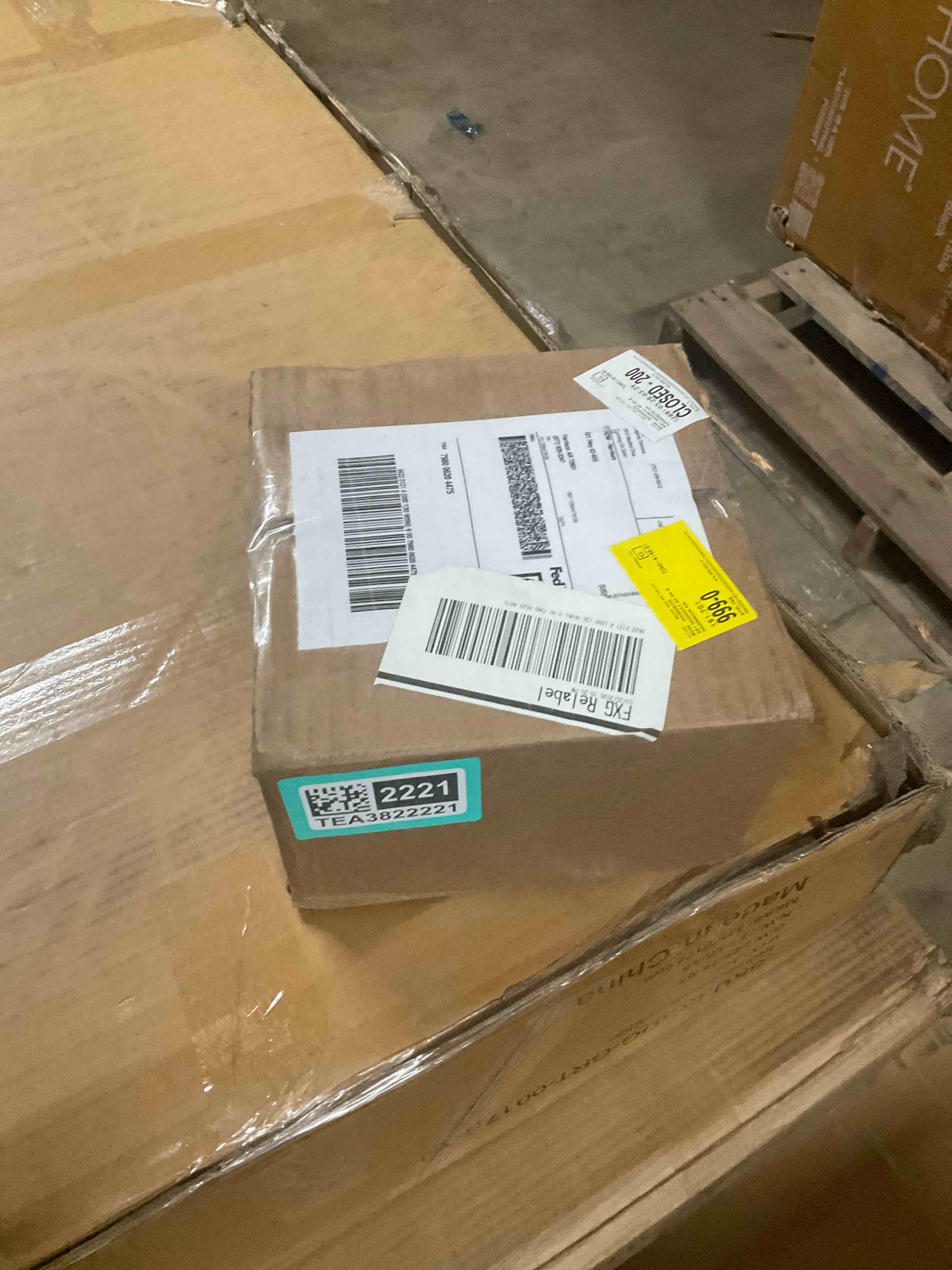 Condition photo showing Good Condition for glyde shower faucet lever handle with posi-temp