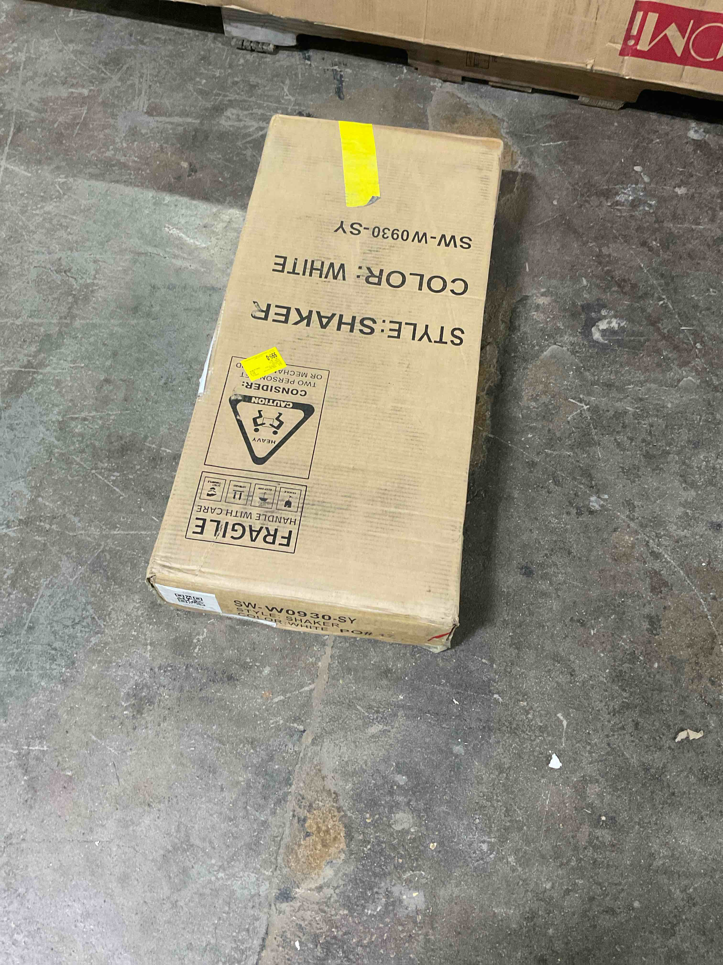 Condition photo showing Good Condition for single cabinet