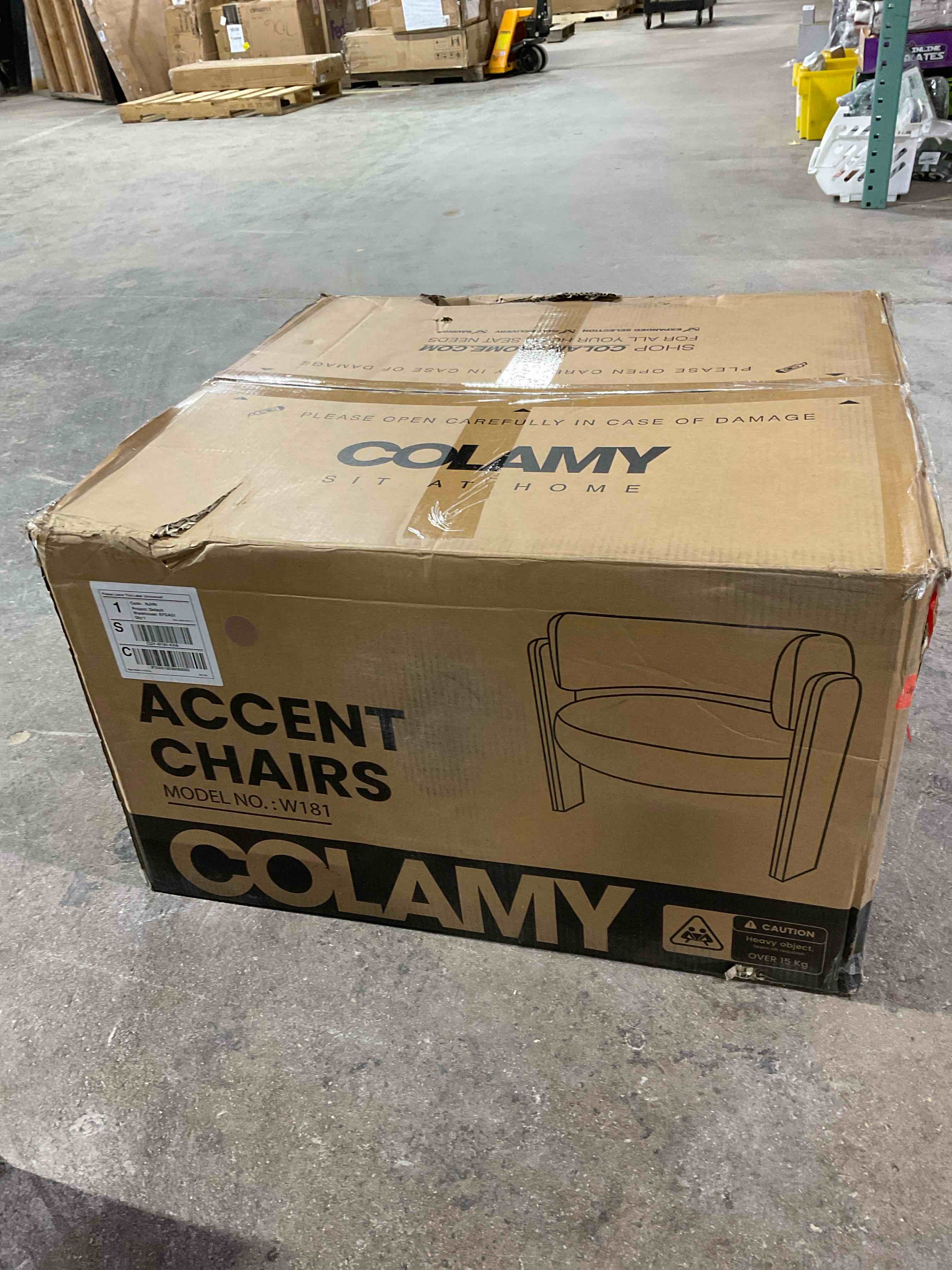 Condition photo showing Good Condition for Colamy Accent Chair