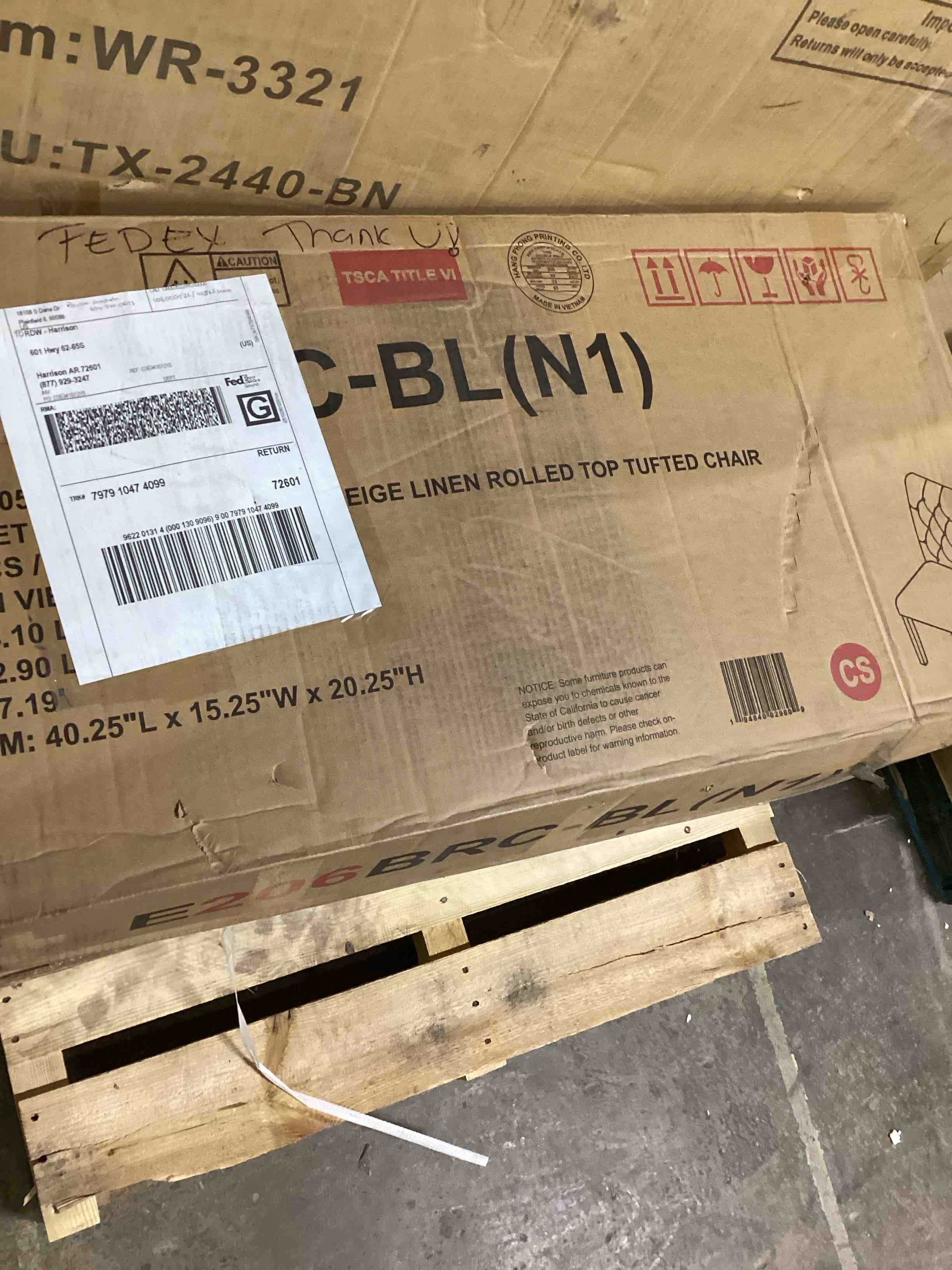 Condition photo showing Good Condition for Ameriga Tufted Upholstered Side Chair