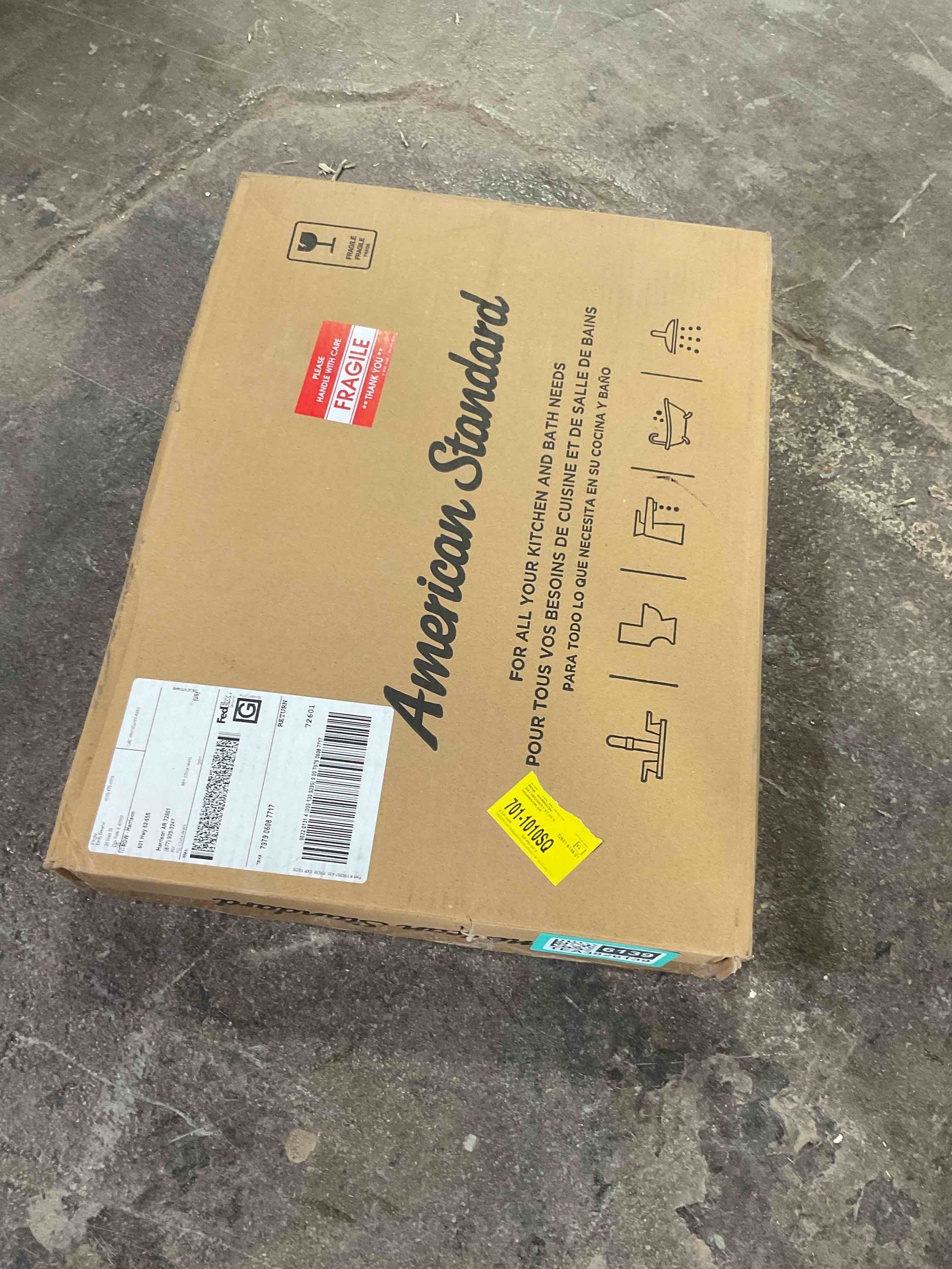 Condition photo showing Good Condition for Telescoping Luxury Elongated Toilet Seat