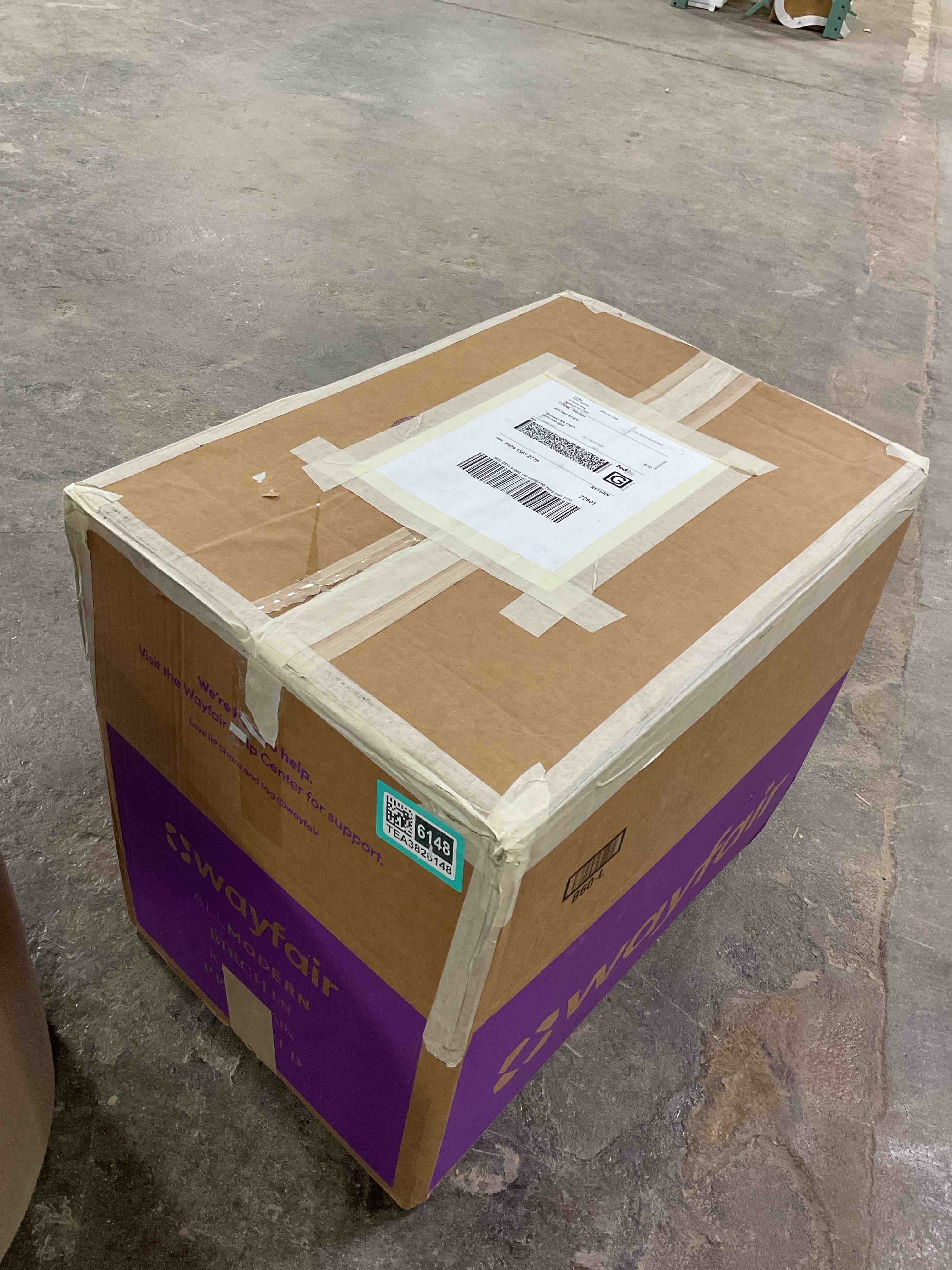 Condition photo showing Good Condition for Brystol Luxury 24 Piece Room in a Bag