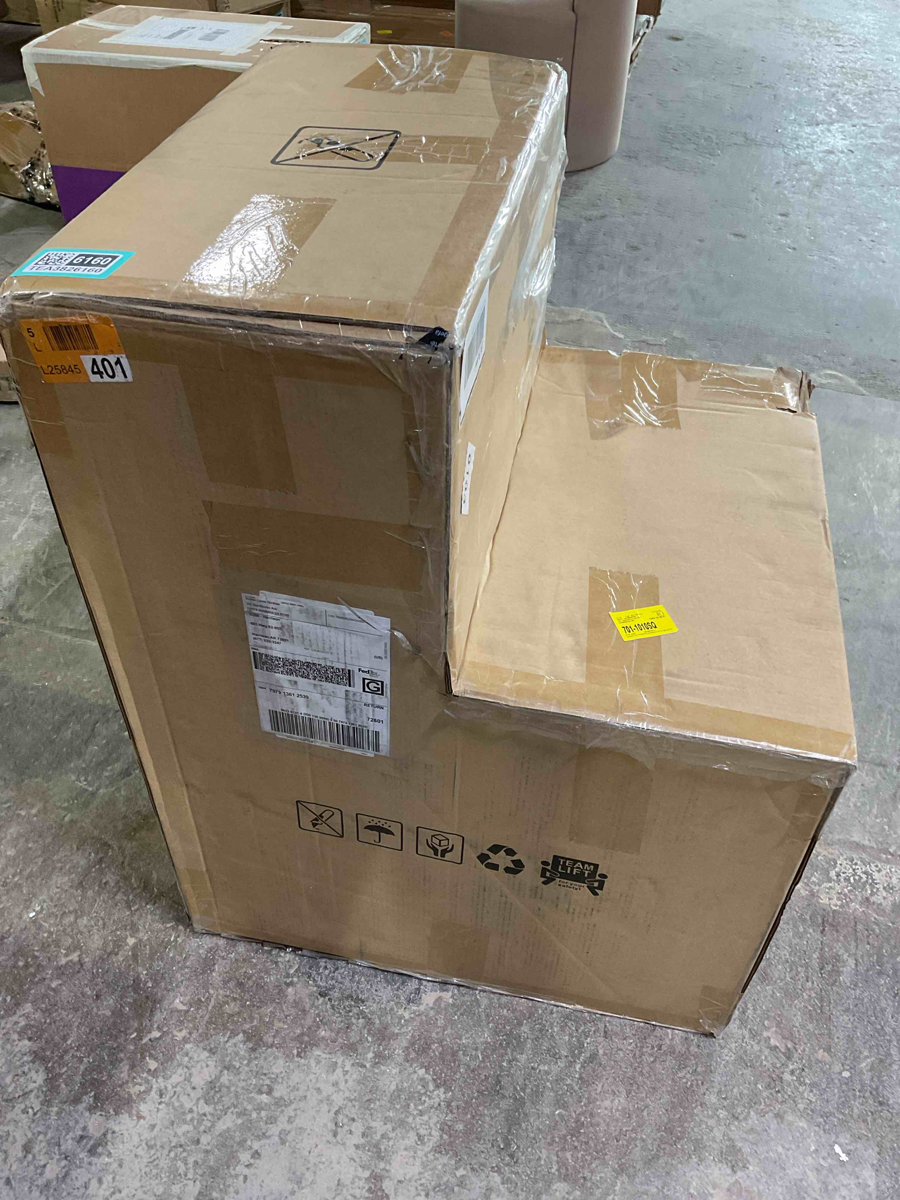 Condition photo showing Good Condition for Ardeth Upholstered Side Chair