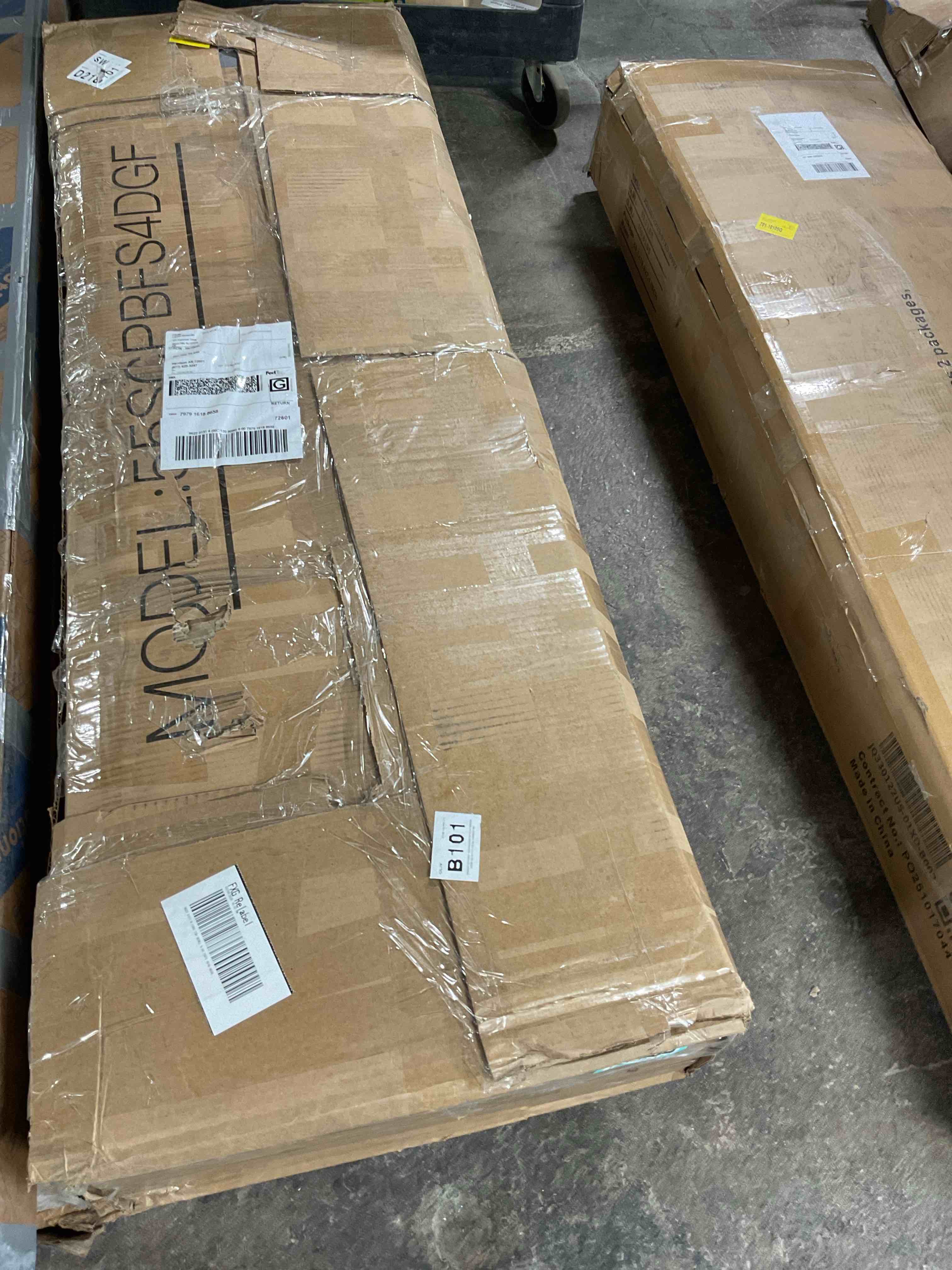 Condition photo showing Good Condition for Bed With Headboard,upholstered Bed With 4 Storage Drawers,modern Bed Frame With Charging Station \u0026 Led Light