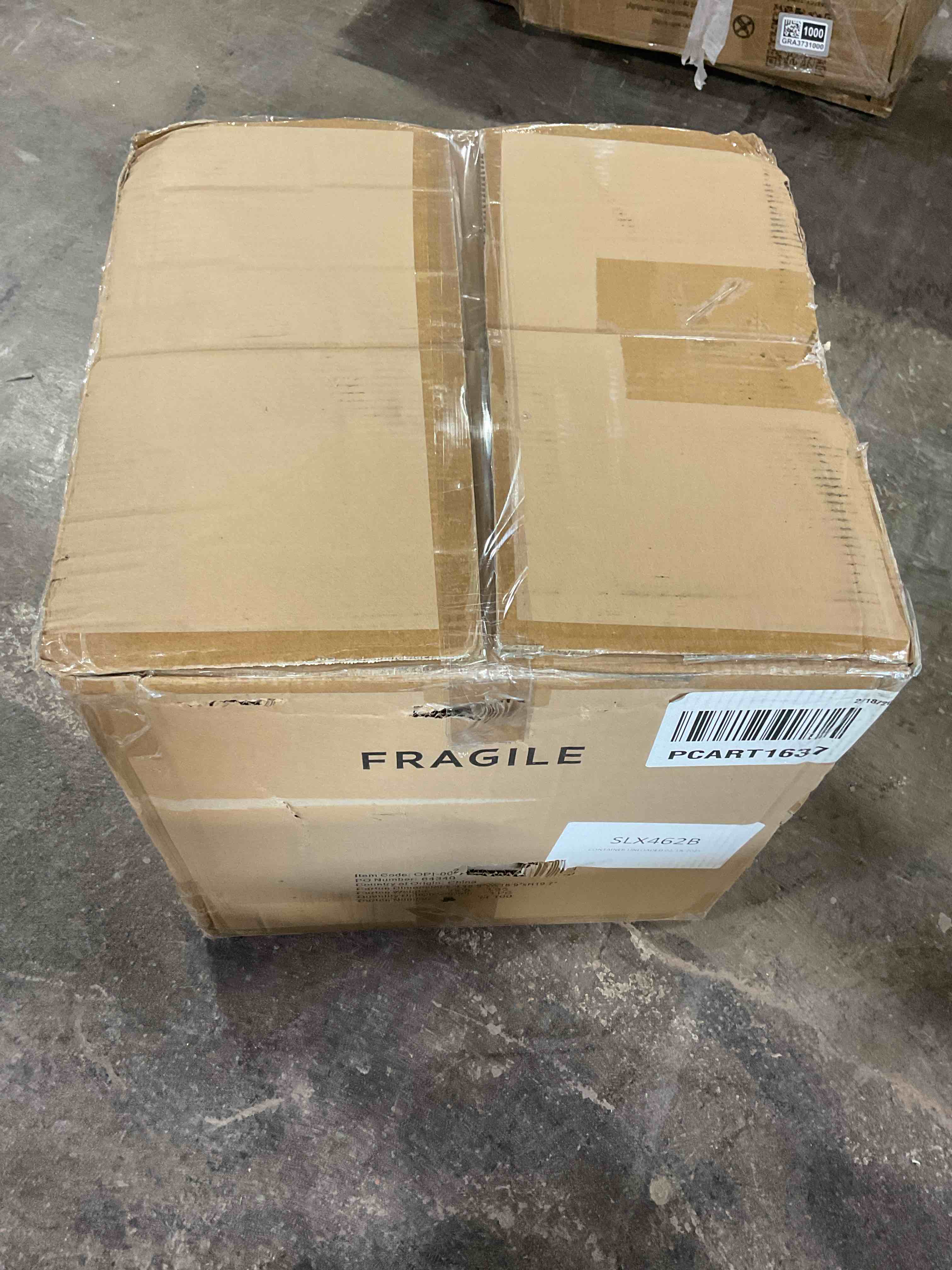 Condition photo showing Good Condition for Surya Table Lamp