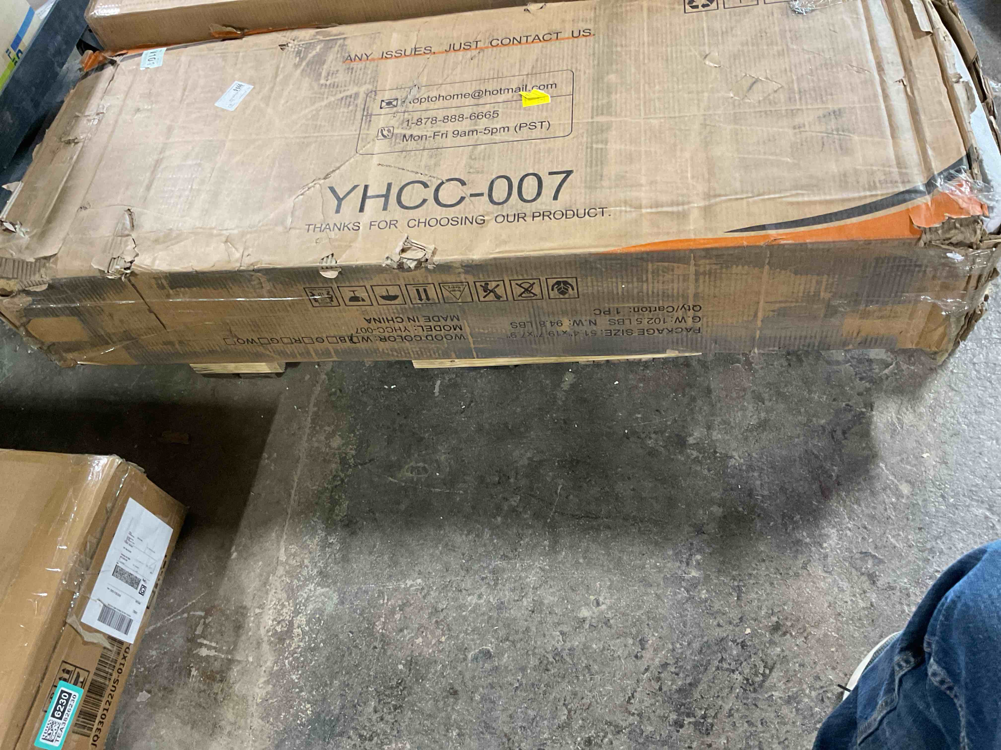 Condition photo showing Good Condition for 51.4” Dresser (White)