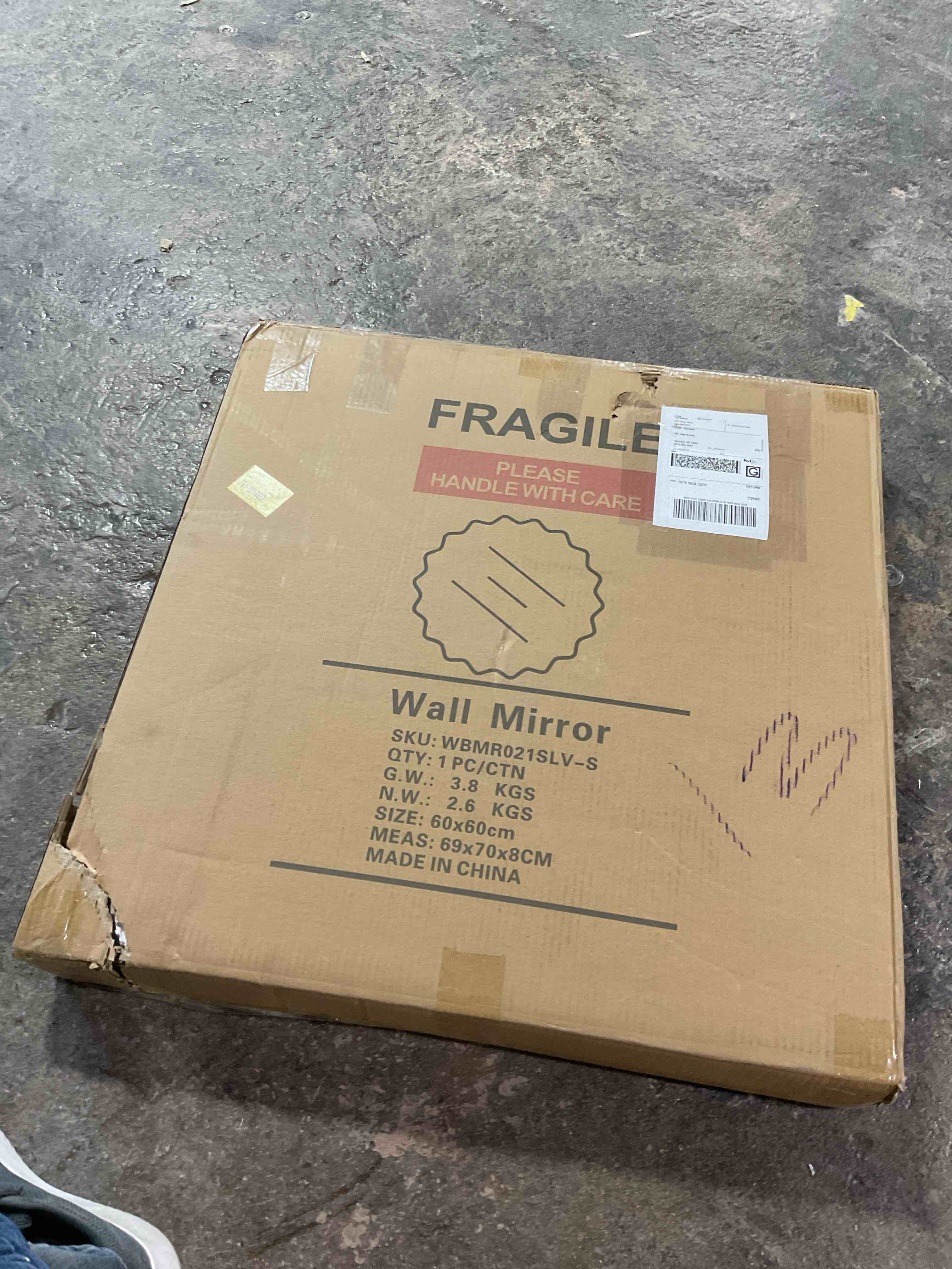 Condition photo showing Good Condition for Wavy Circular Wall Mirror