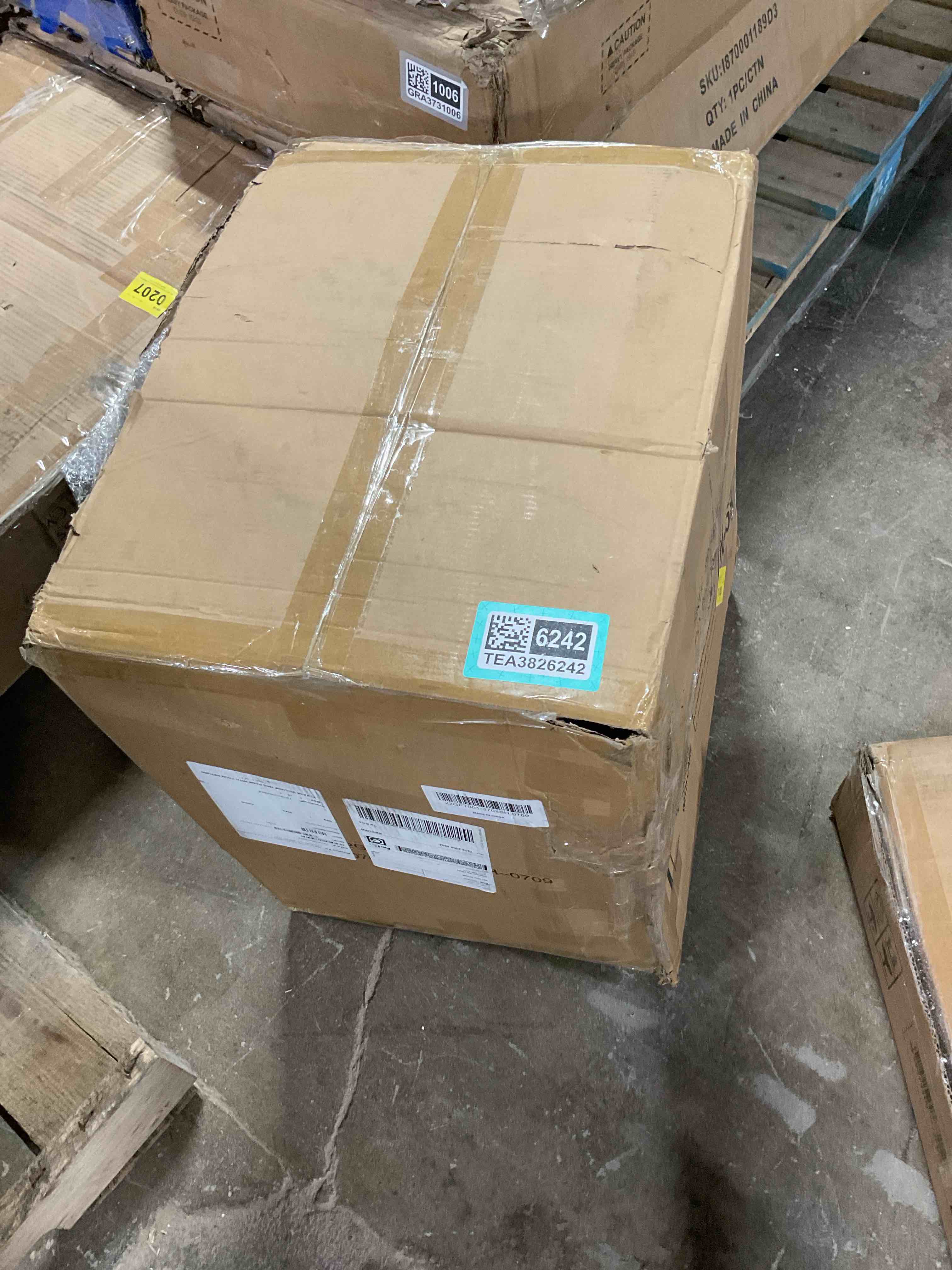 Condition photo showing Good Condition for Yescom RV Camper Toilet Gravity Flush Elongated 20" High w/ Bidet Spray Trailer Caravan