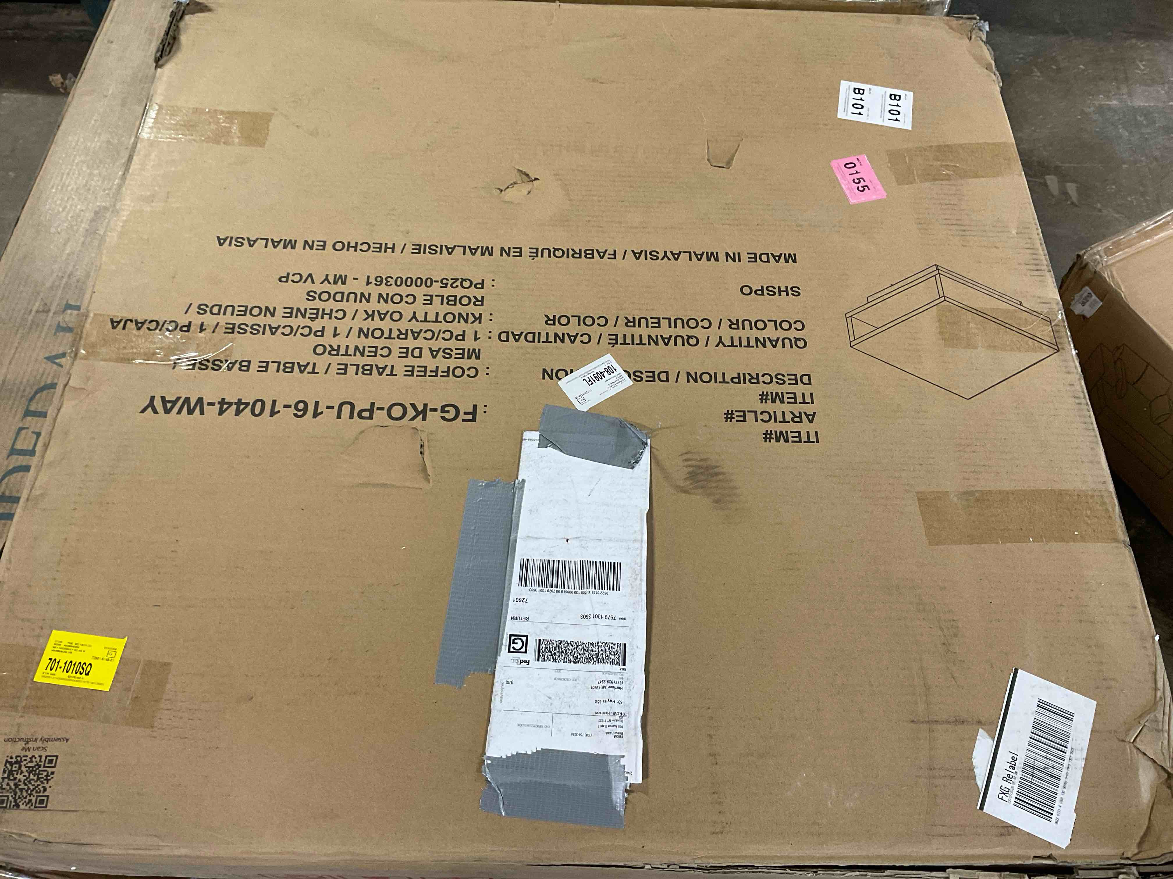 Condition photo showing Good Condition for Caomhan Pedestal Coffee Table with Storage