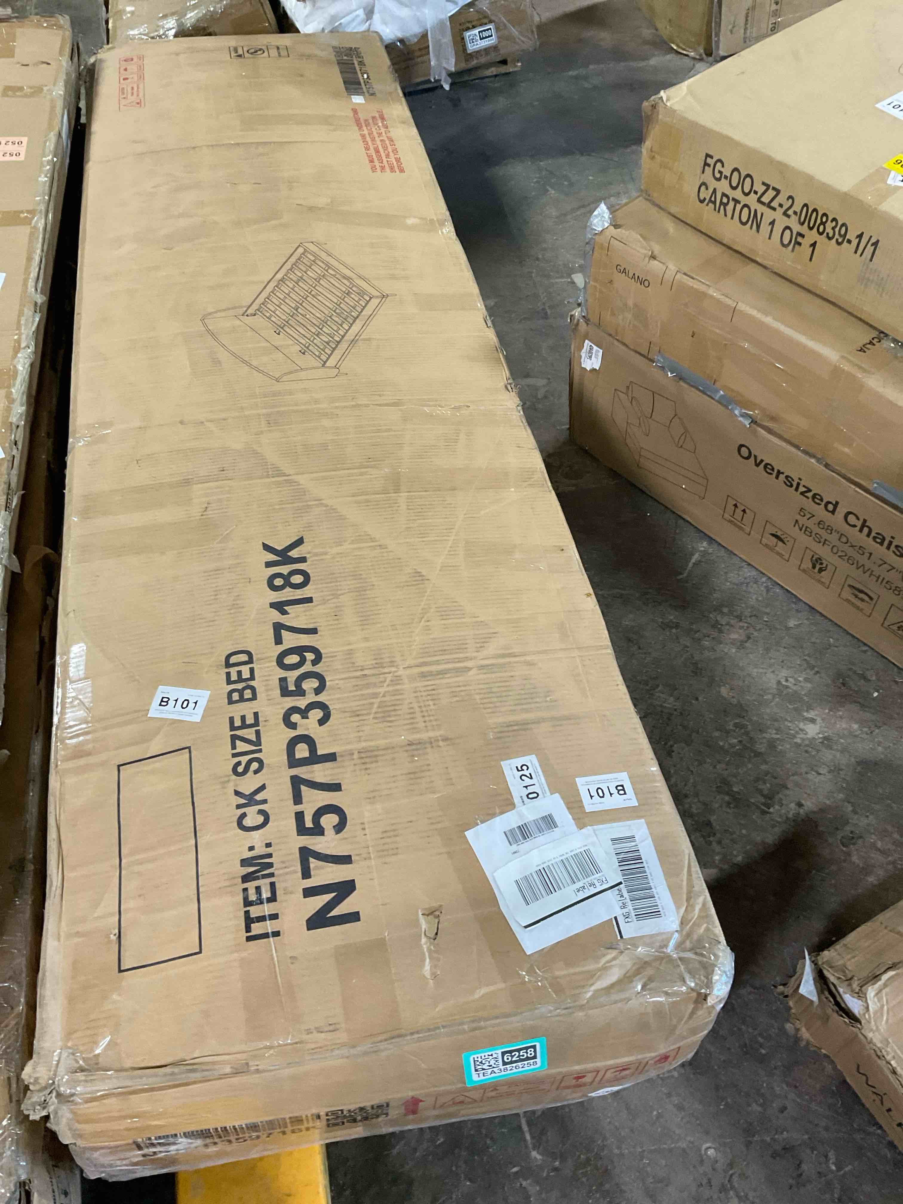 Condition photo showing Good Condition for Romano Boucle Upholstered Platform Bed