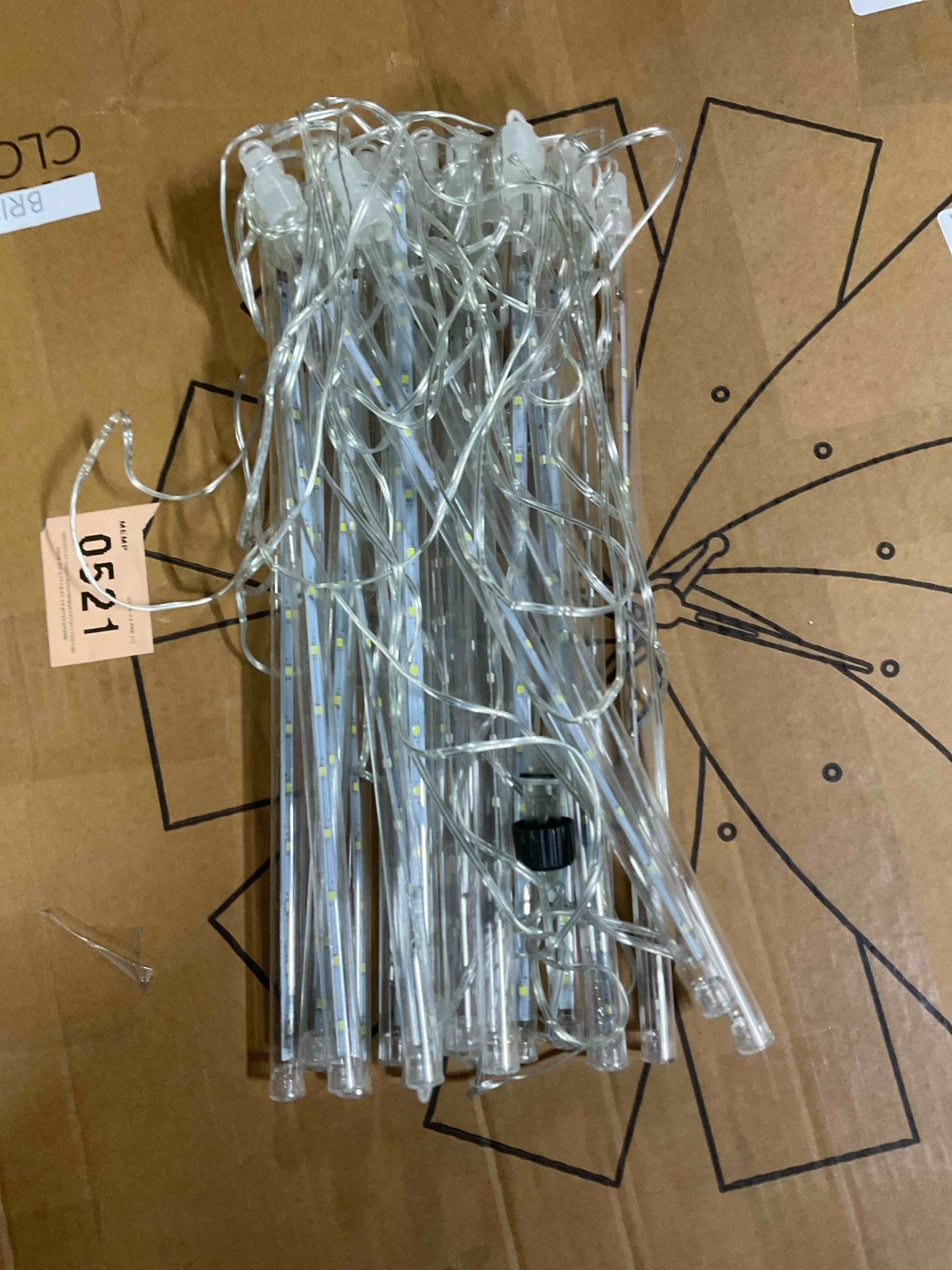Condition photo showing Good Condition for Icicle Christmas Lights