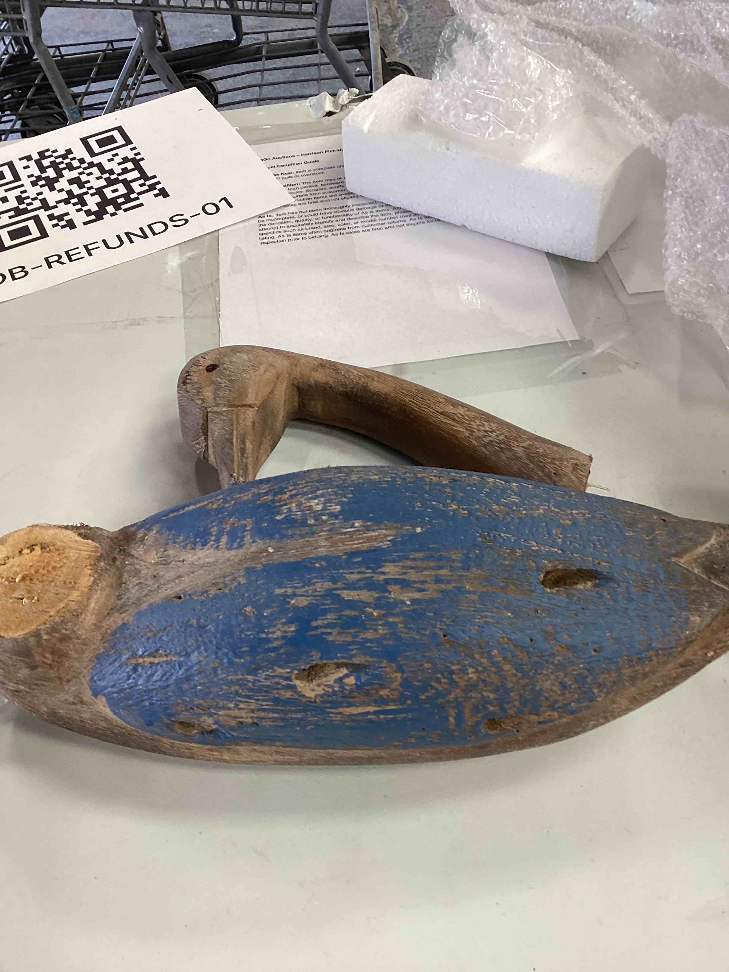 Fernet 2 Piece Bird Stained Figurine Set