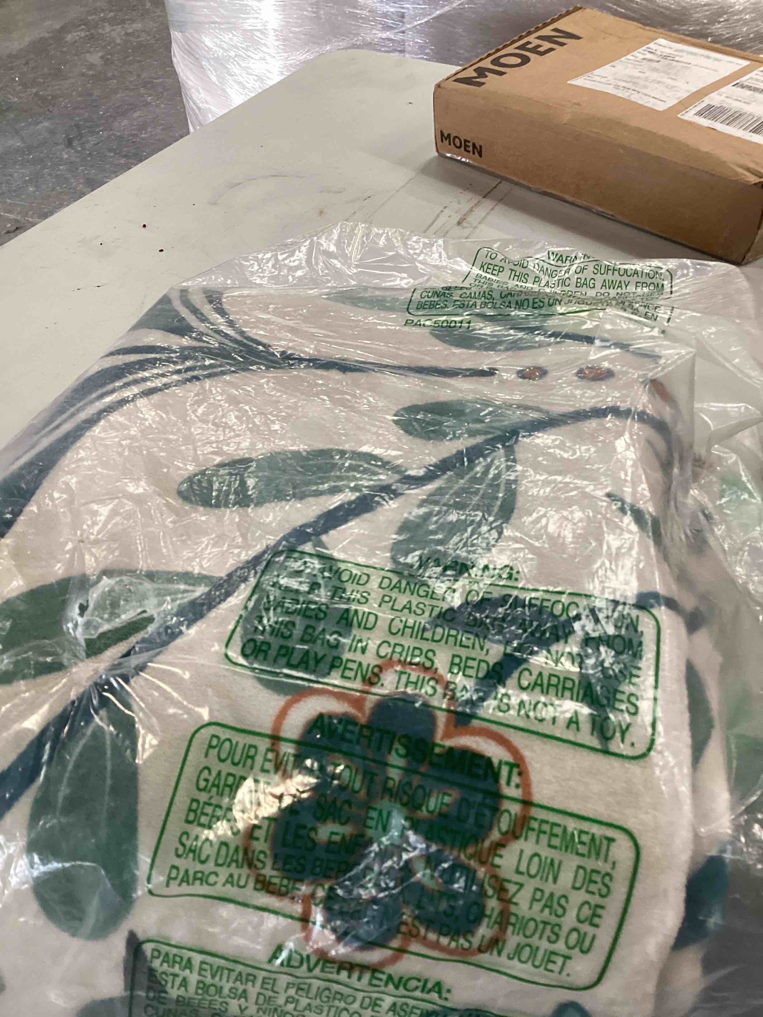 Rug with Floral Patterns