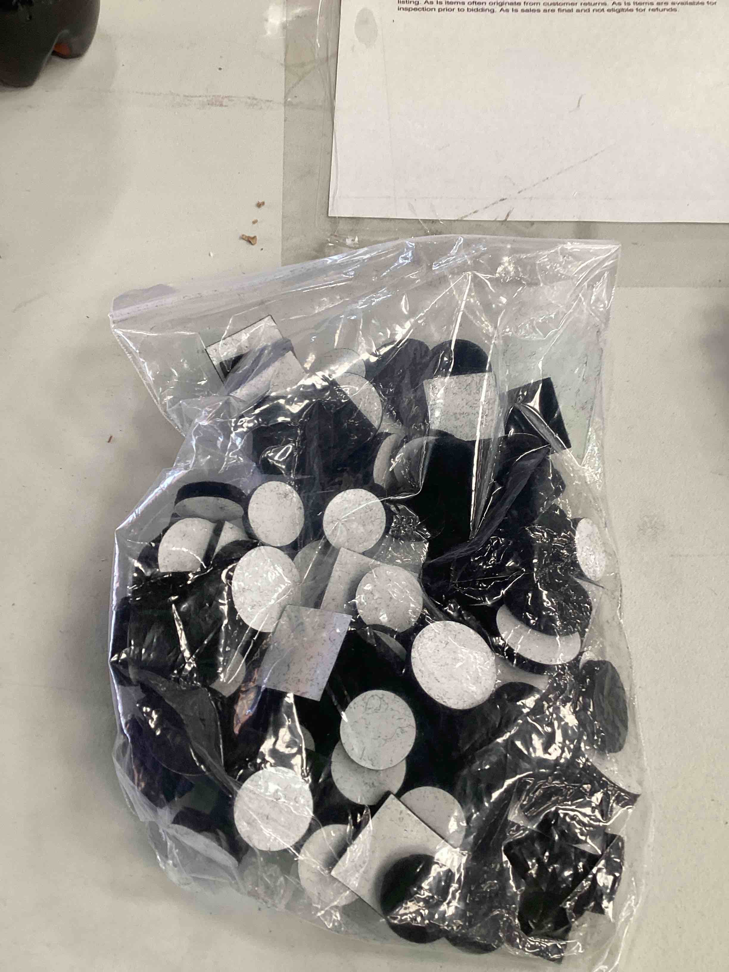 Decorative black and white pieces